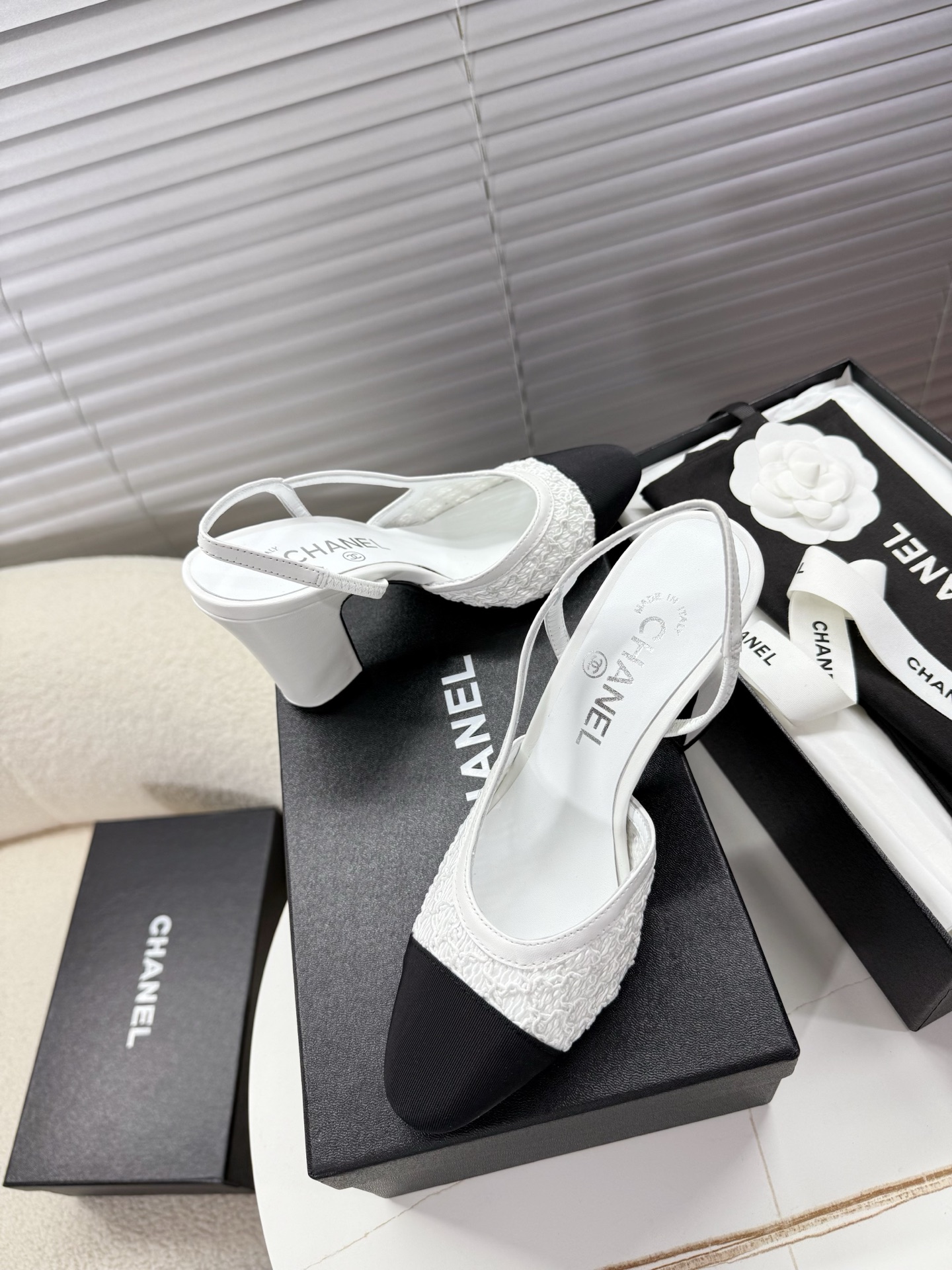 Bagsaaa Ch**el Slingbacks G45509 White Embroidery & Grosgrain
