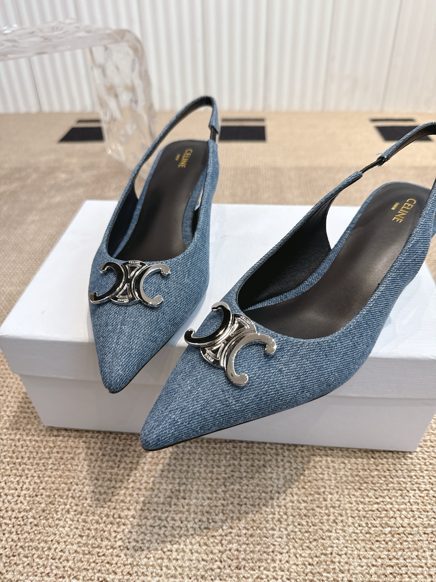 Bagsaaa Ce1i*e Alma Triomphe Slingback In Denim
