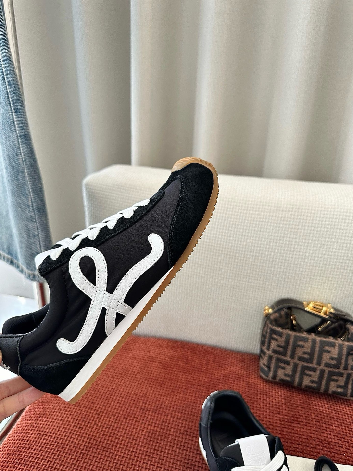 Bagsaaa L0ew* Ballet Runner 2.0 in nylon and calfskin Black