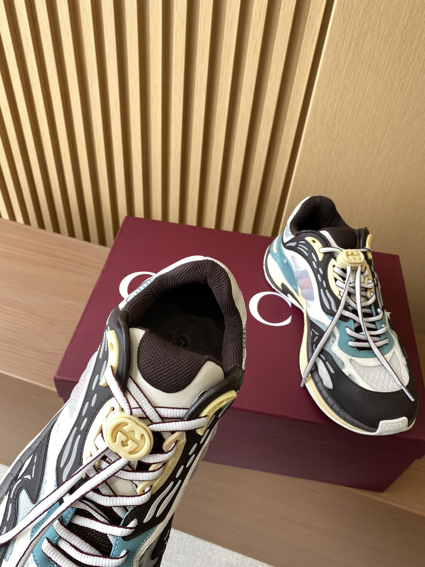 Bagsaaa Gvc*1 2.0 trainer Grey mesh and leather