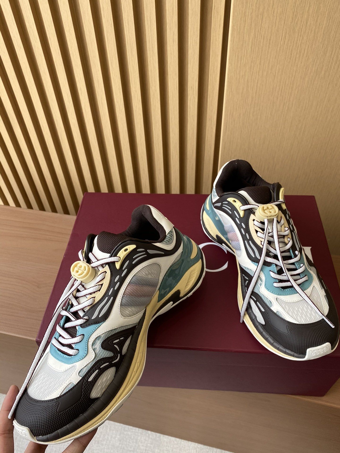 Bagsaaa Gvc*1 2.0 trainer Grey mesh and leather