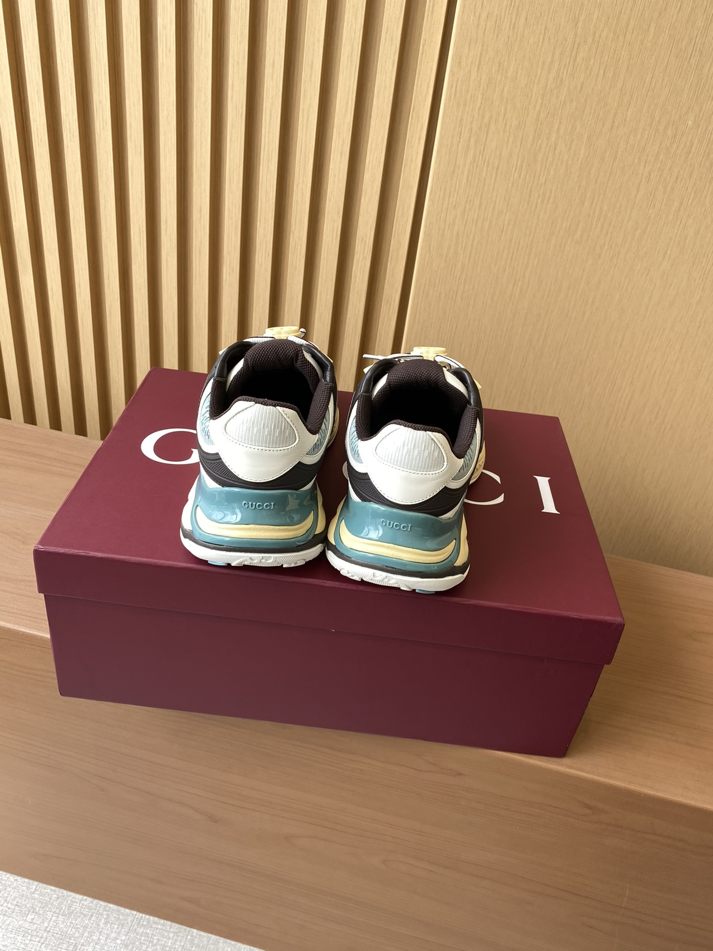 Bagsaaa Gvc*1 2.0 trainer Grey mesh and leather
