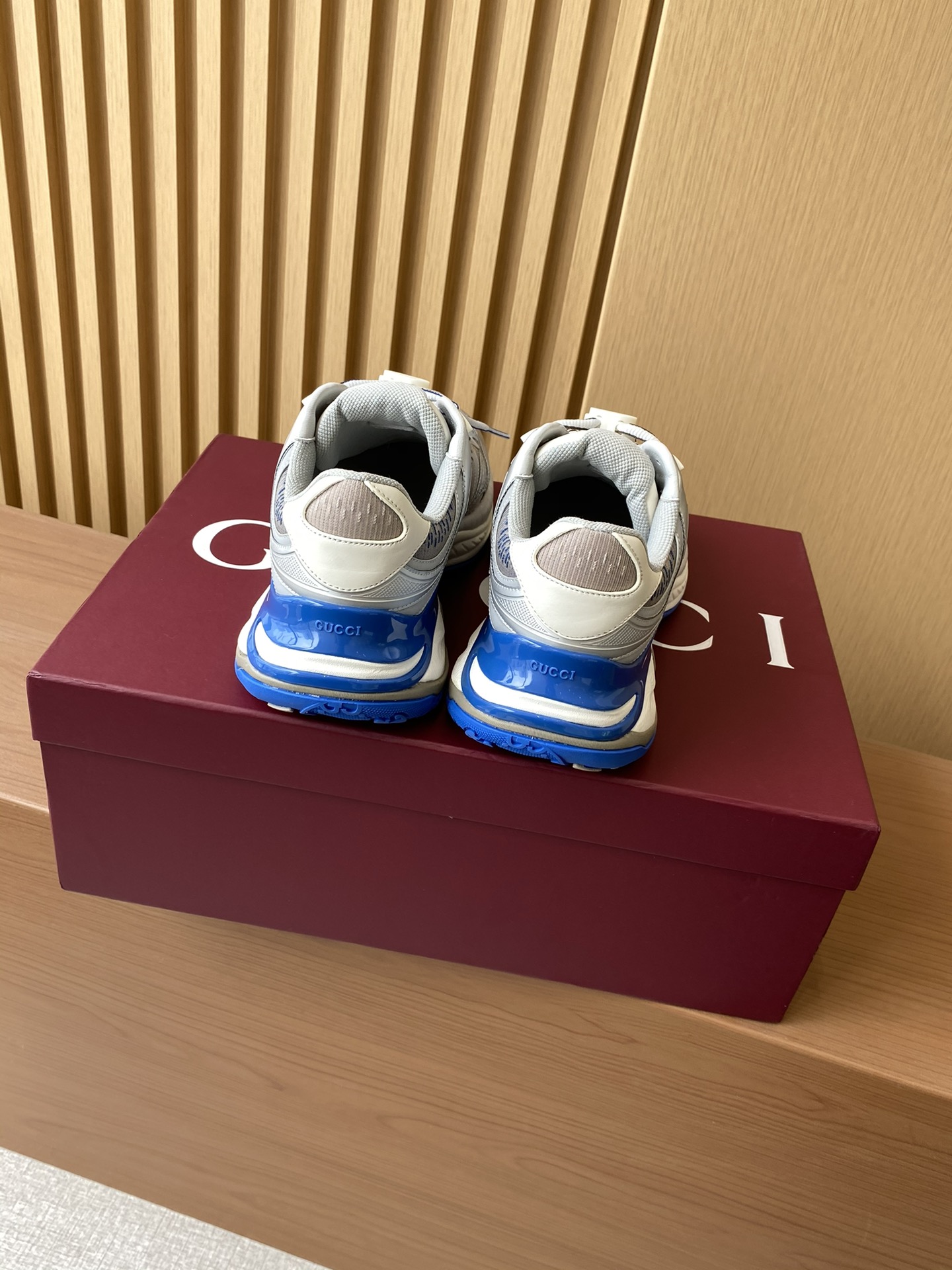 Bagsaaa Gvc*1 2.0 trainer Blue mesh and leather