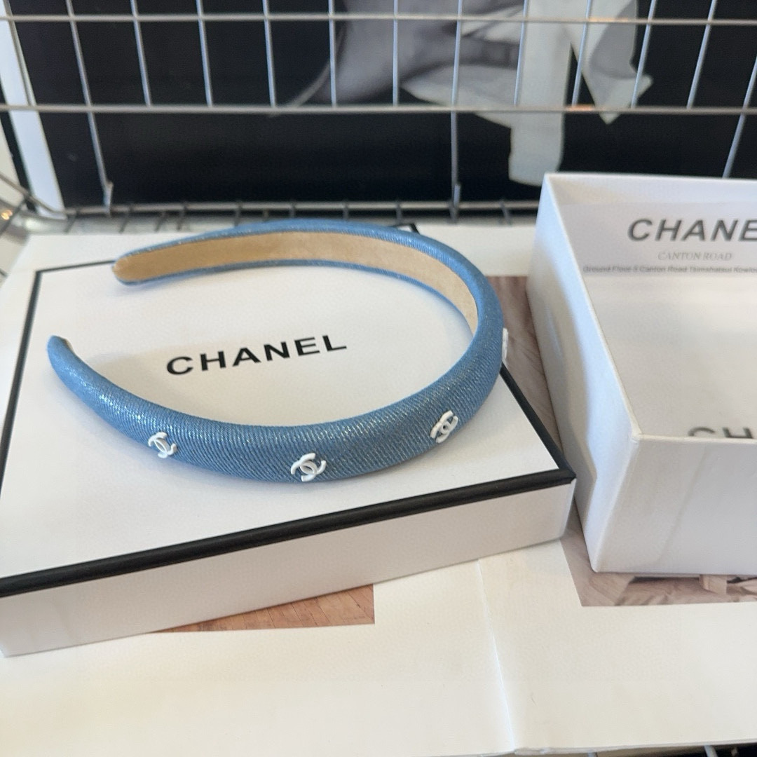 Bagsaaa Ch**el Headband 09