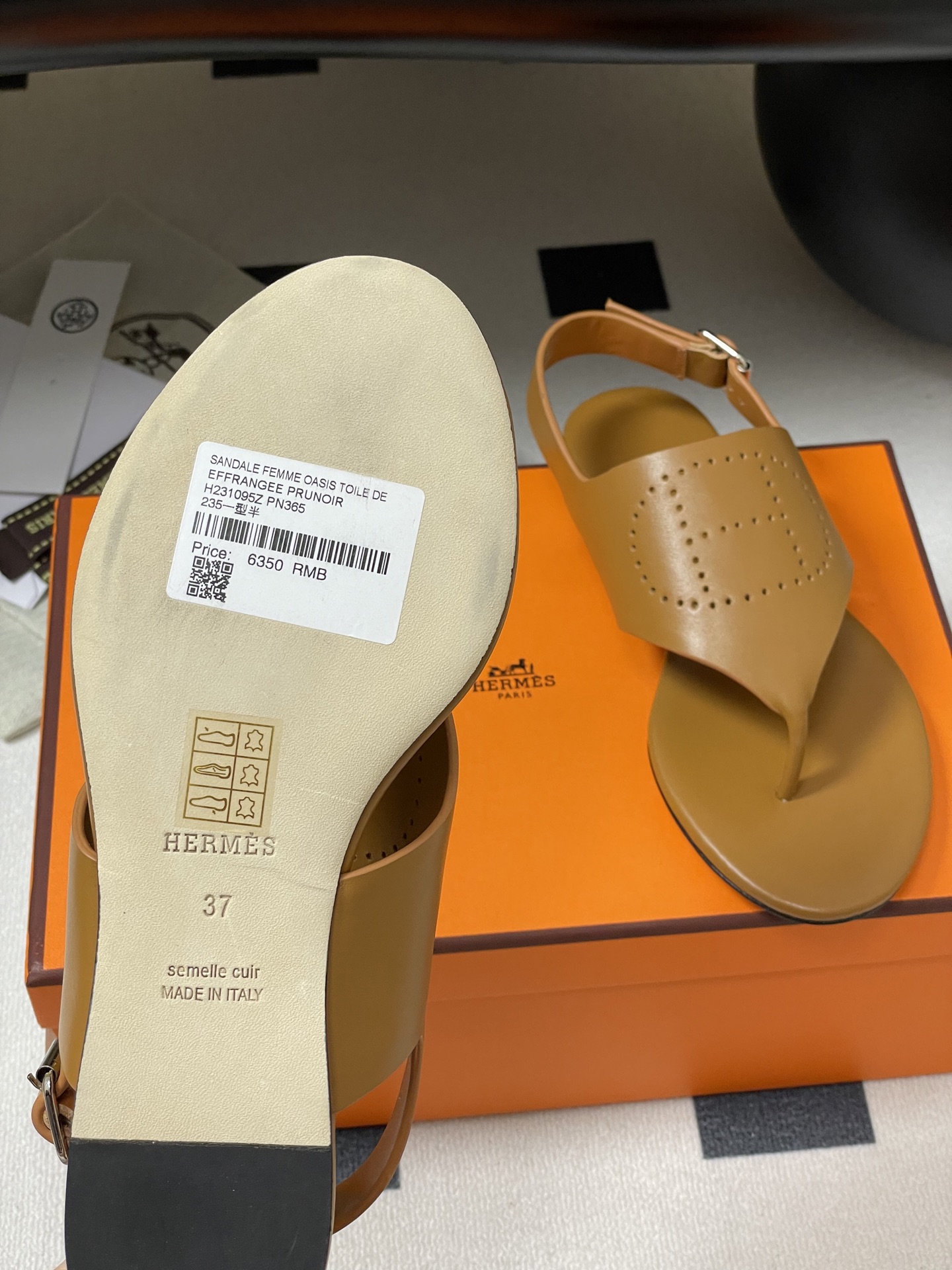 Bagsaaa H**me5 Cutout H Sandals Brown