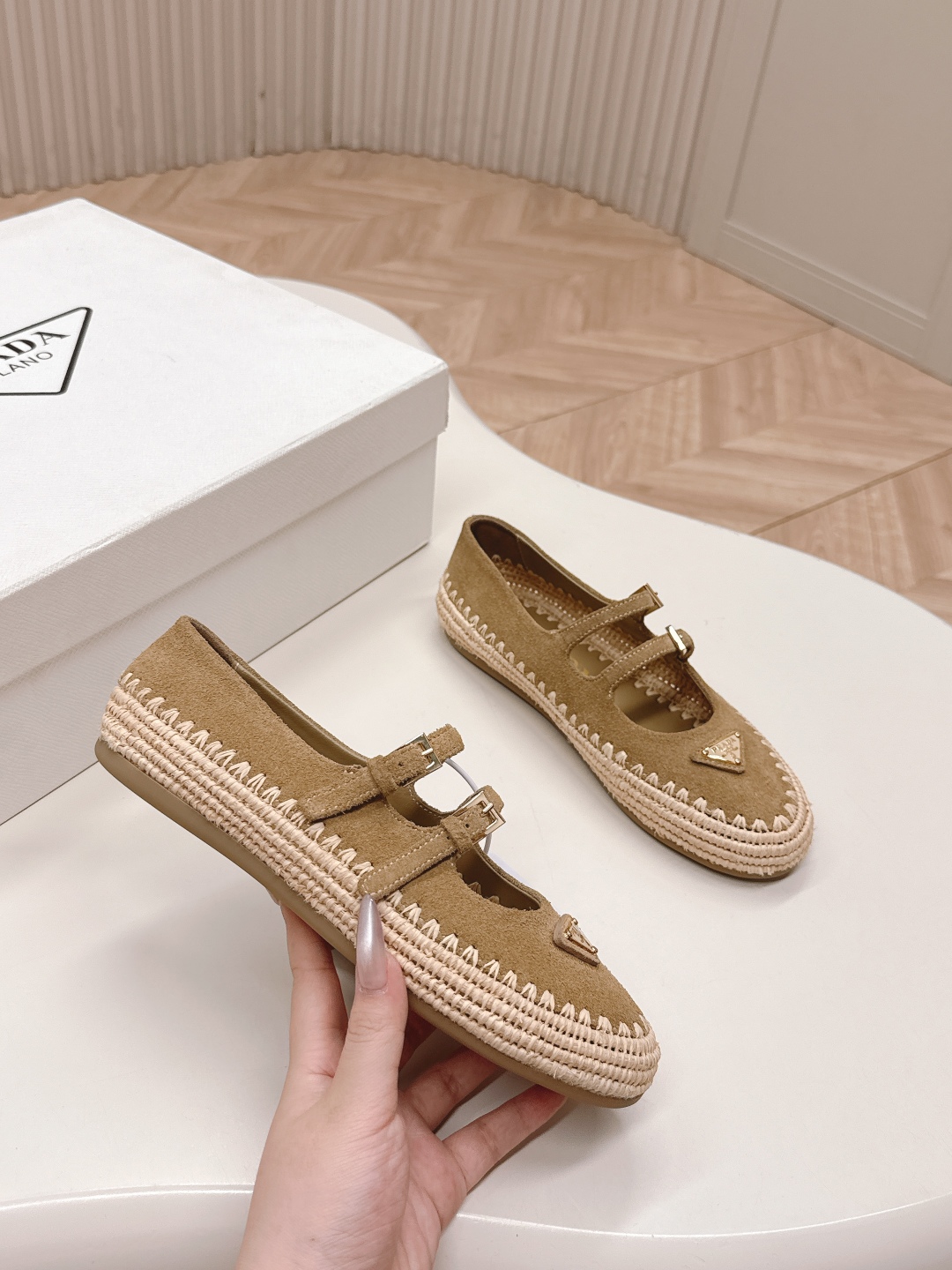 Bagsaaa Pra*a Suede ballerinas beige