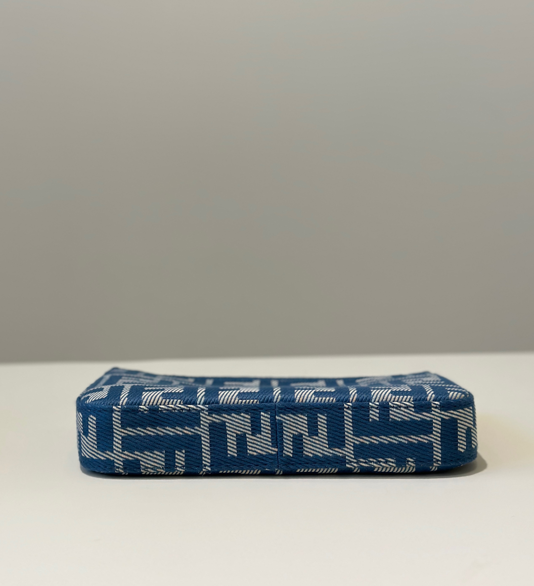 Bagsaaa F**di Baguette Pouch Blue denim-effect FF jacquard charm pouch with chain - 20cm