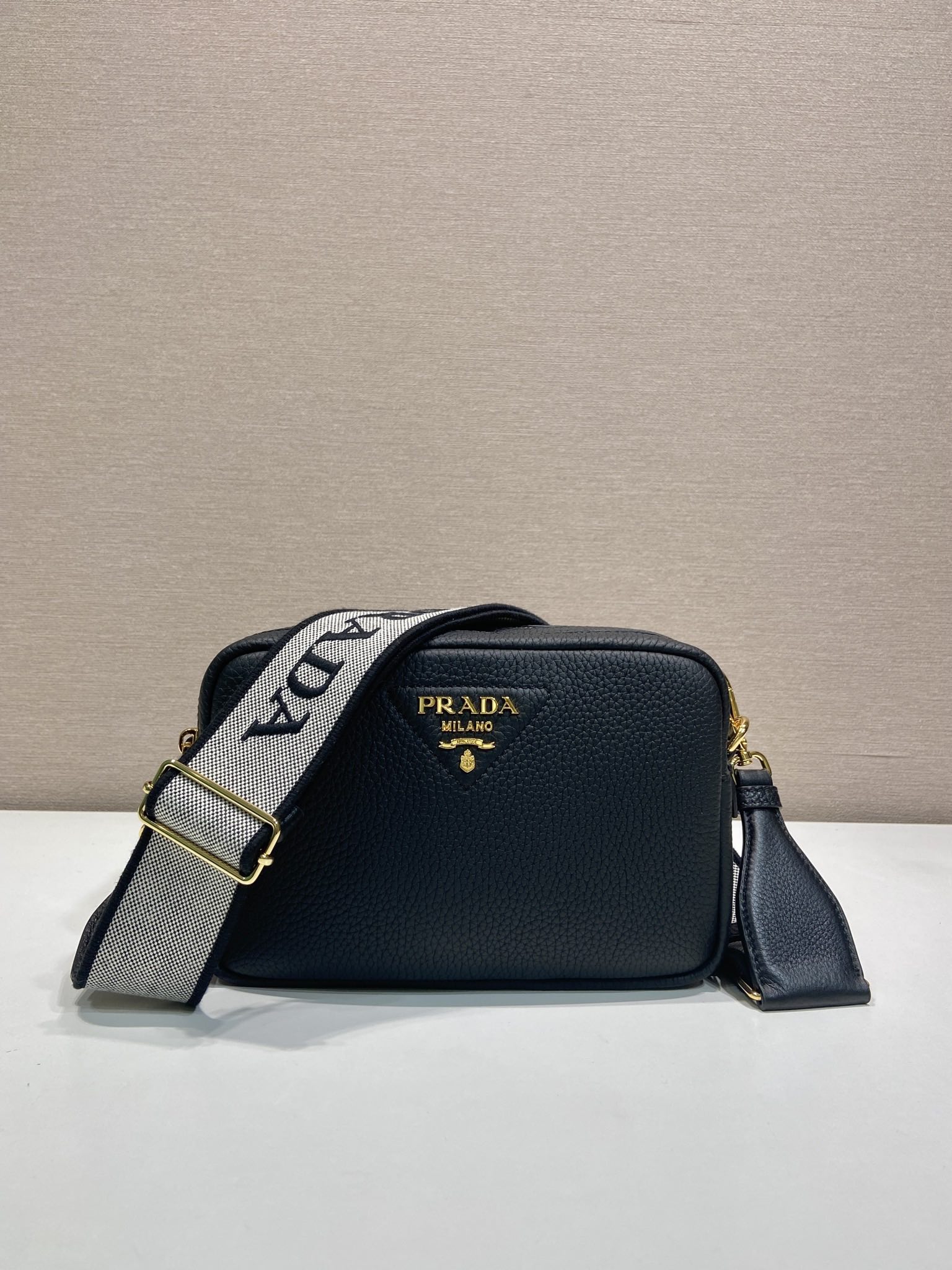 Bagsaaa Pra*a Small leather shoulder bag 1BH082 black - 22cm