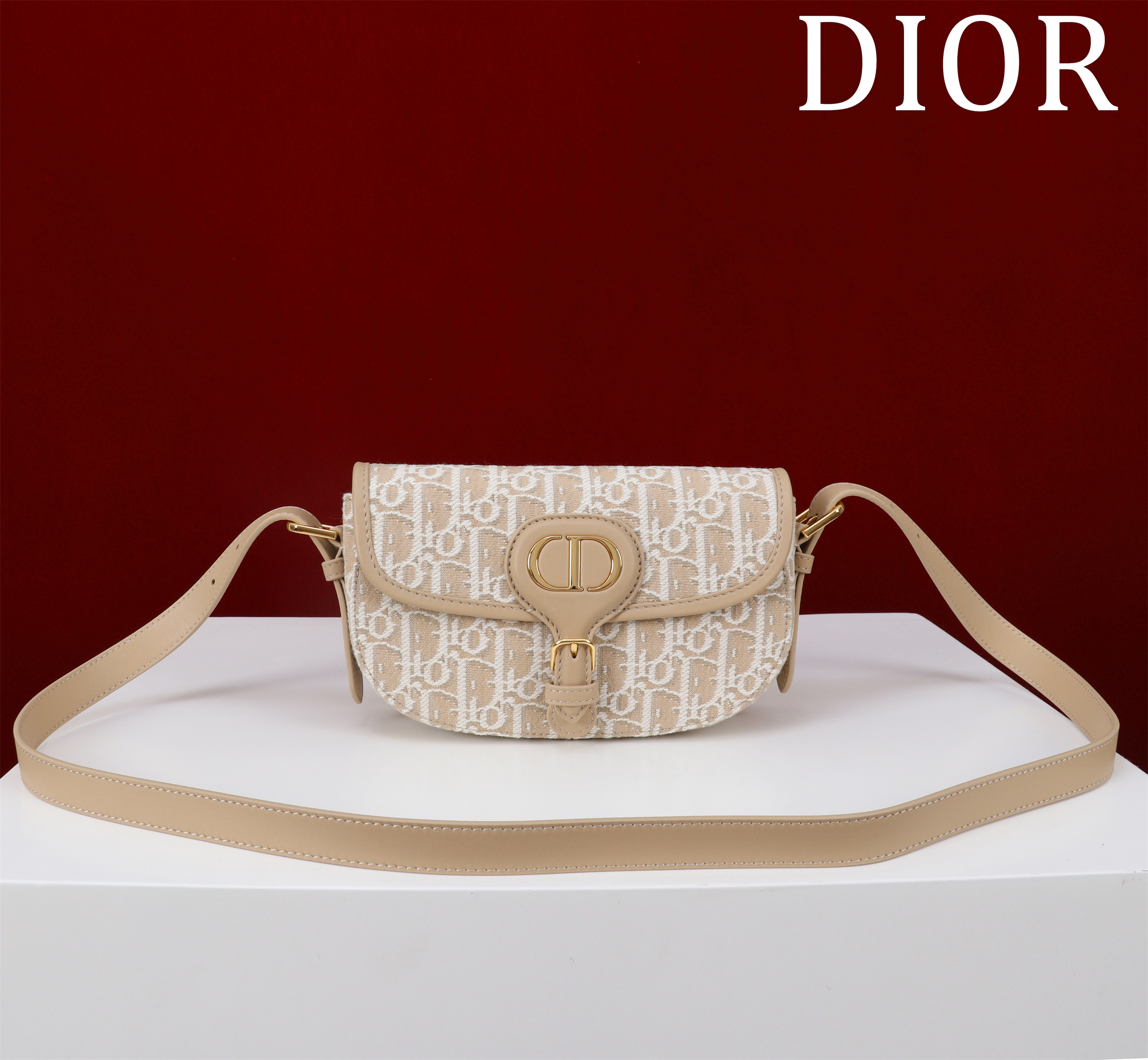 Bagsaaa D10r Bobby East-West Bag Natural D10r Oblique Jacquard - 21cm
