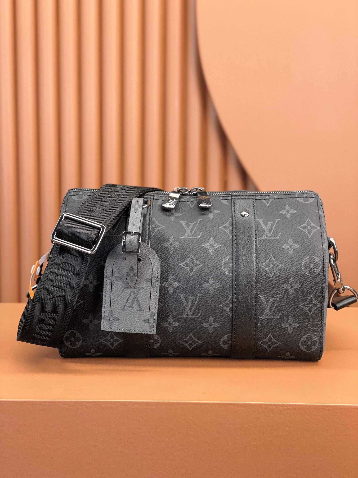 Bagsaaa LV M45936 City Keepall Monogram Eclipse - 27cm