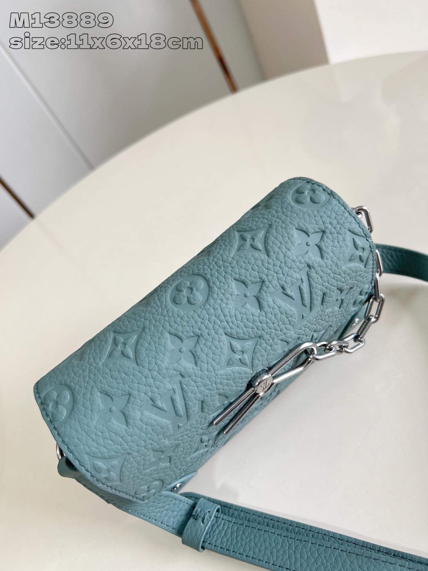 Bagsaaa LV M13889 Steamer Wearable Wallet Misty Lake Green - 18cm
