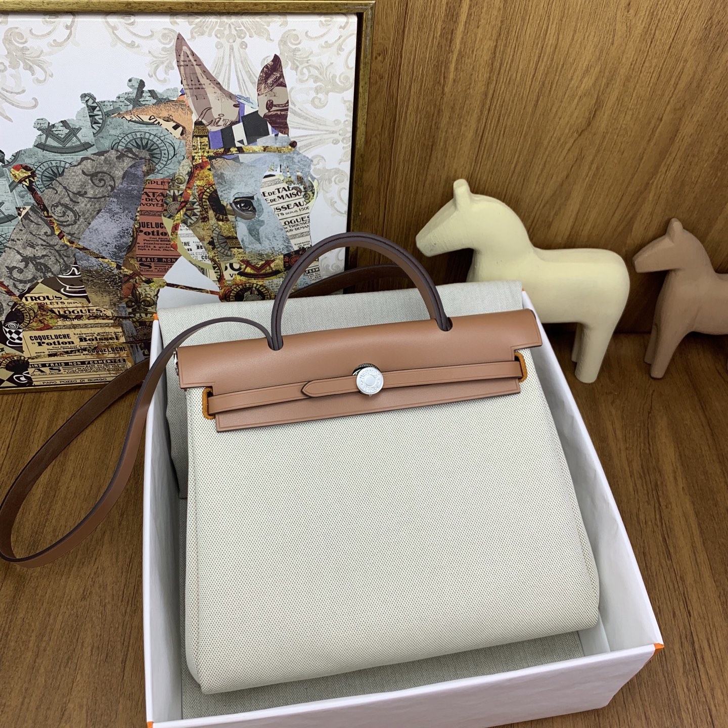Bagsaaa H**me5 Herbag Beige & Brown - 31cm