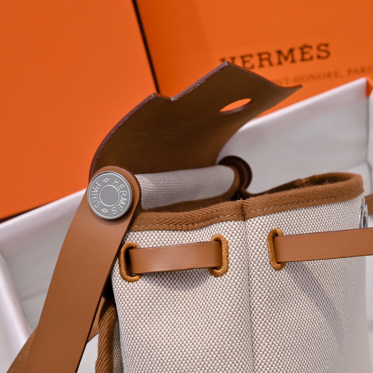 Bagsaa H**me5 Mini Herbag Beige & Brown - 20cm