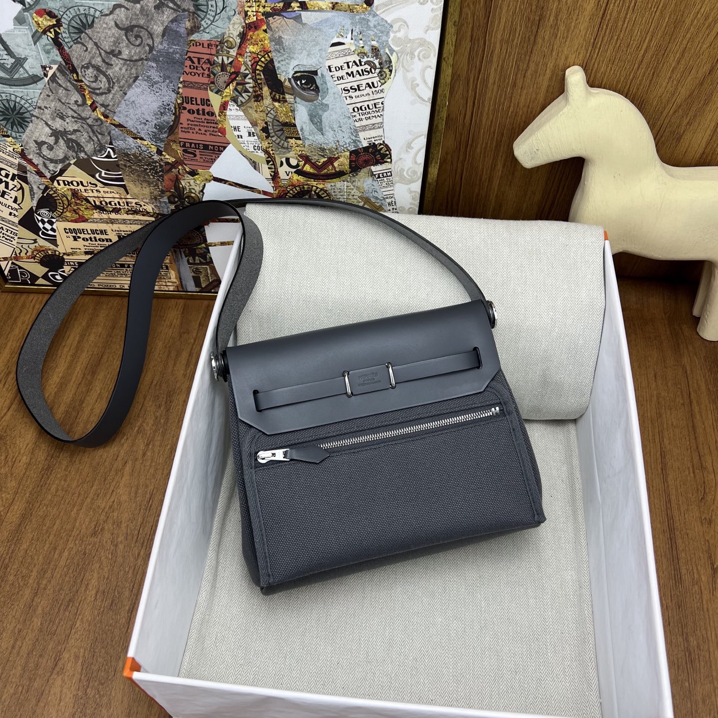 Bagsaa H**me5 Mini Herbag Black - 20cm