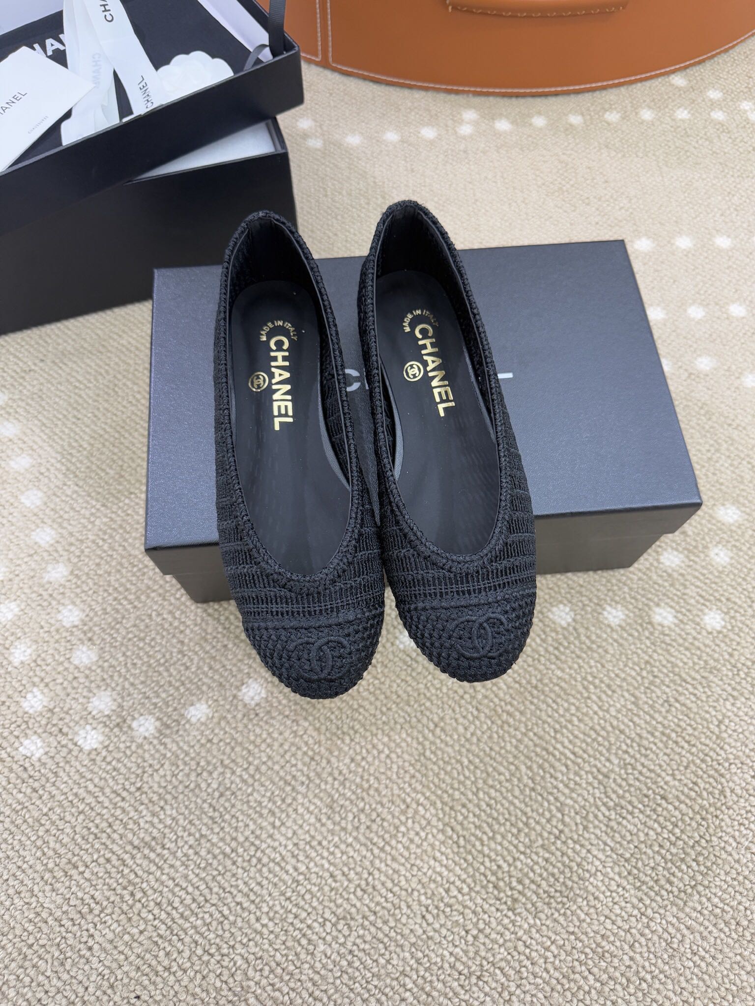Bagsaaa Ch**el Ballet flats G46352 Black Raffia