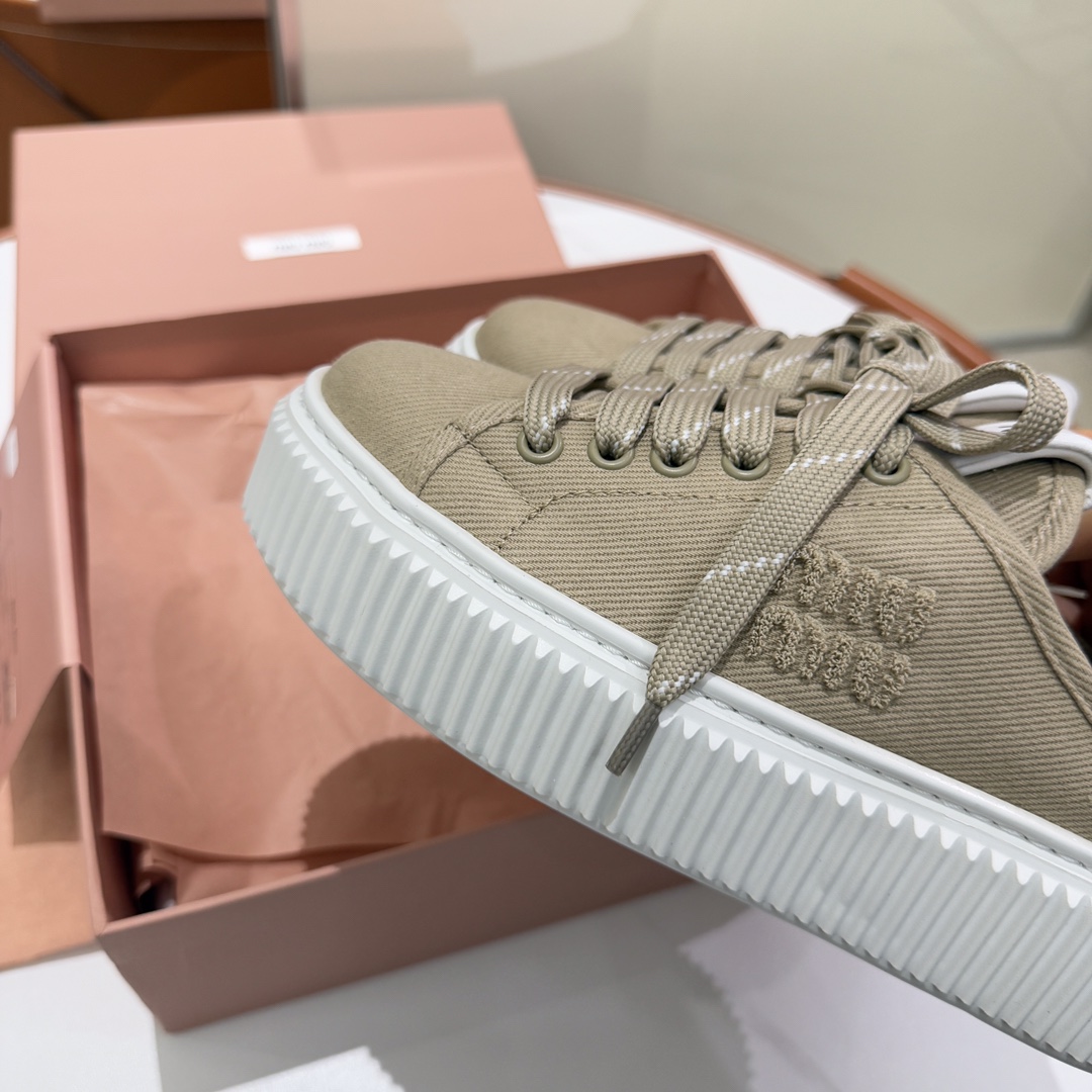 Bagsaaa Miu Miu Denim sneaker mules beige