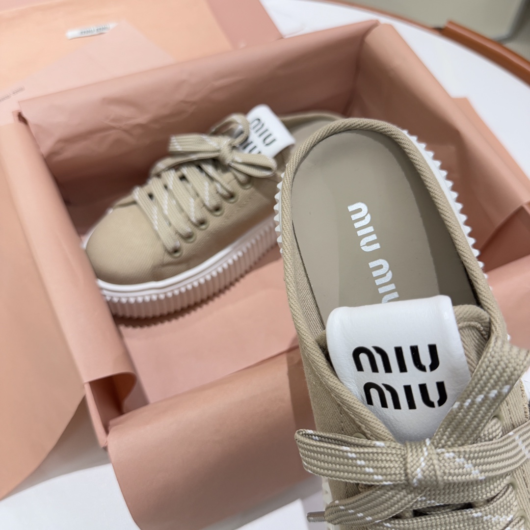Bagsaaa Miu Miu Denim sneaker mules beige