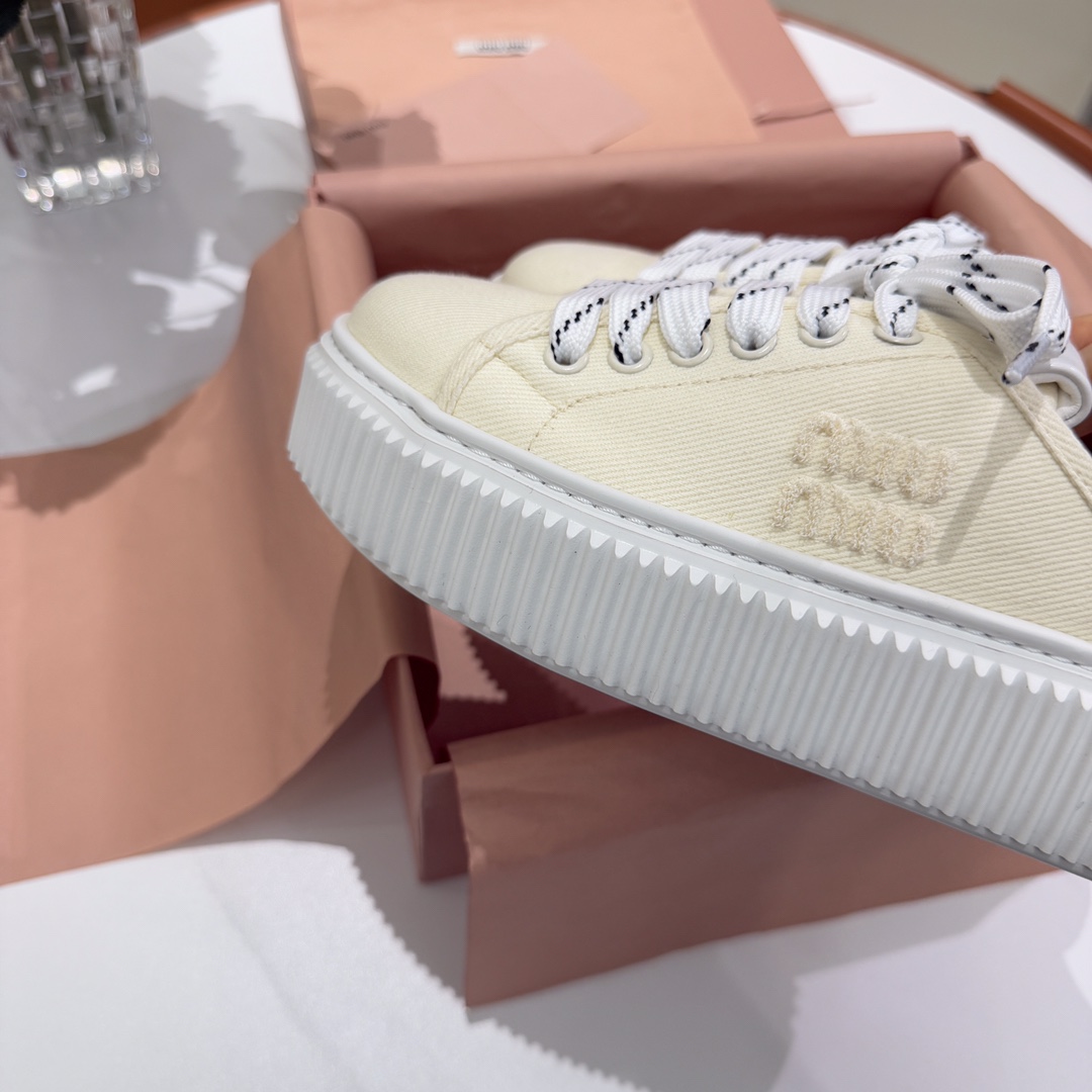 Bagsaaa Miu Miu Denim sneaker mules ivory