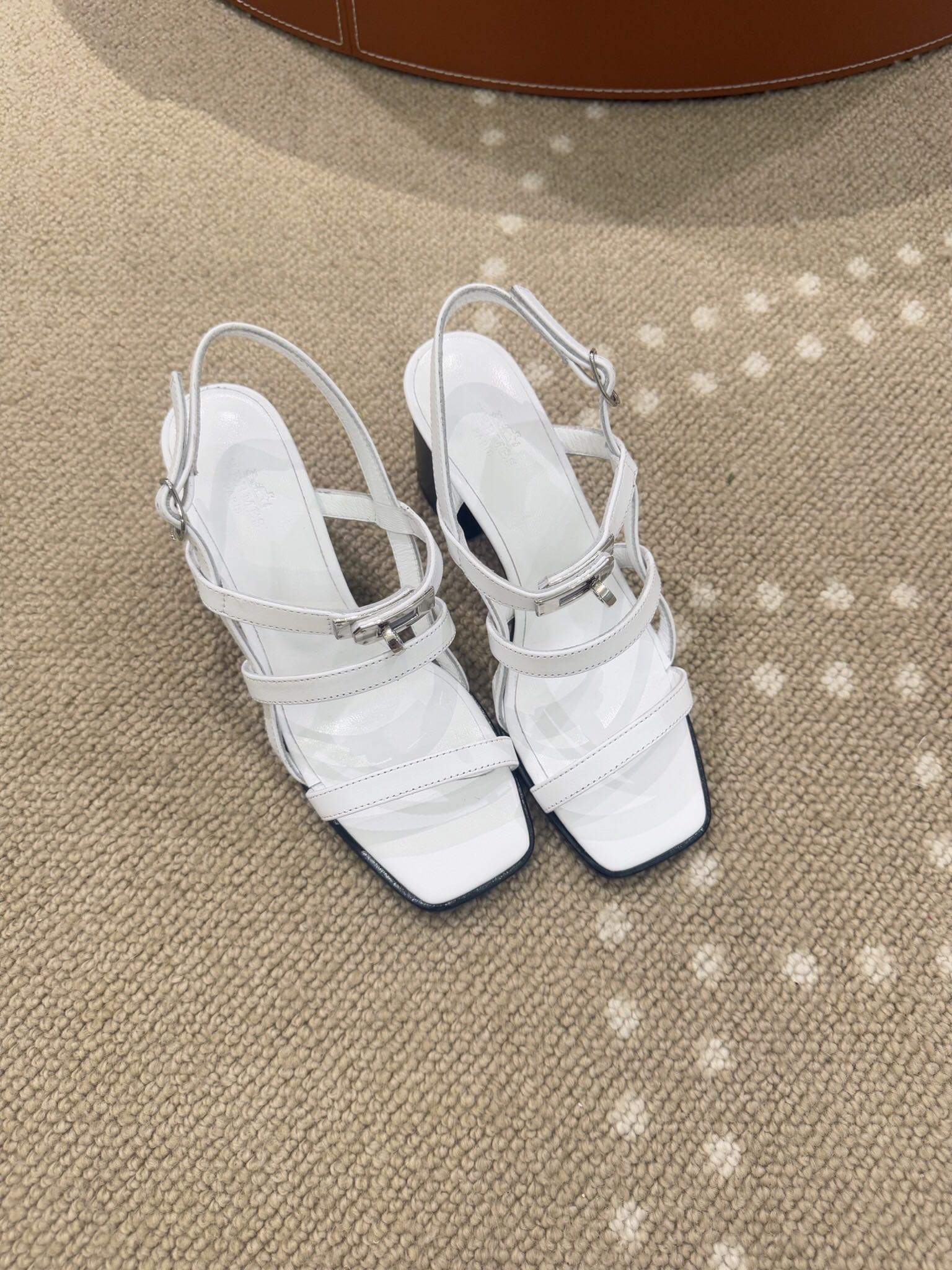 Bagsaaa H**me5 Eve 60 sandals white - 6cm