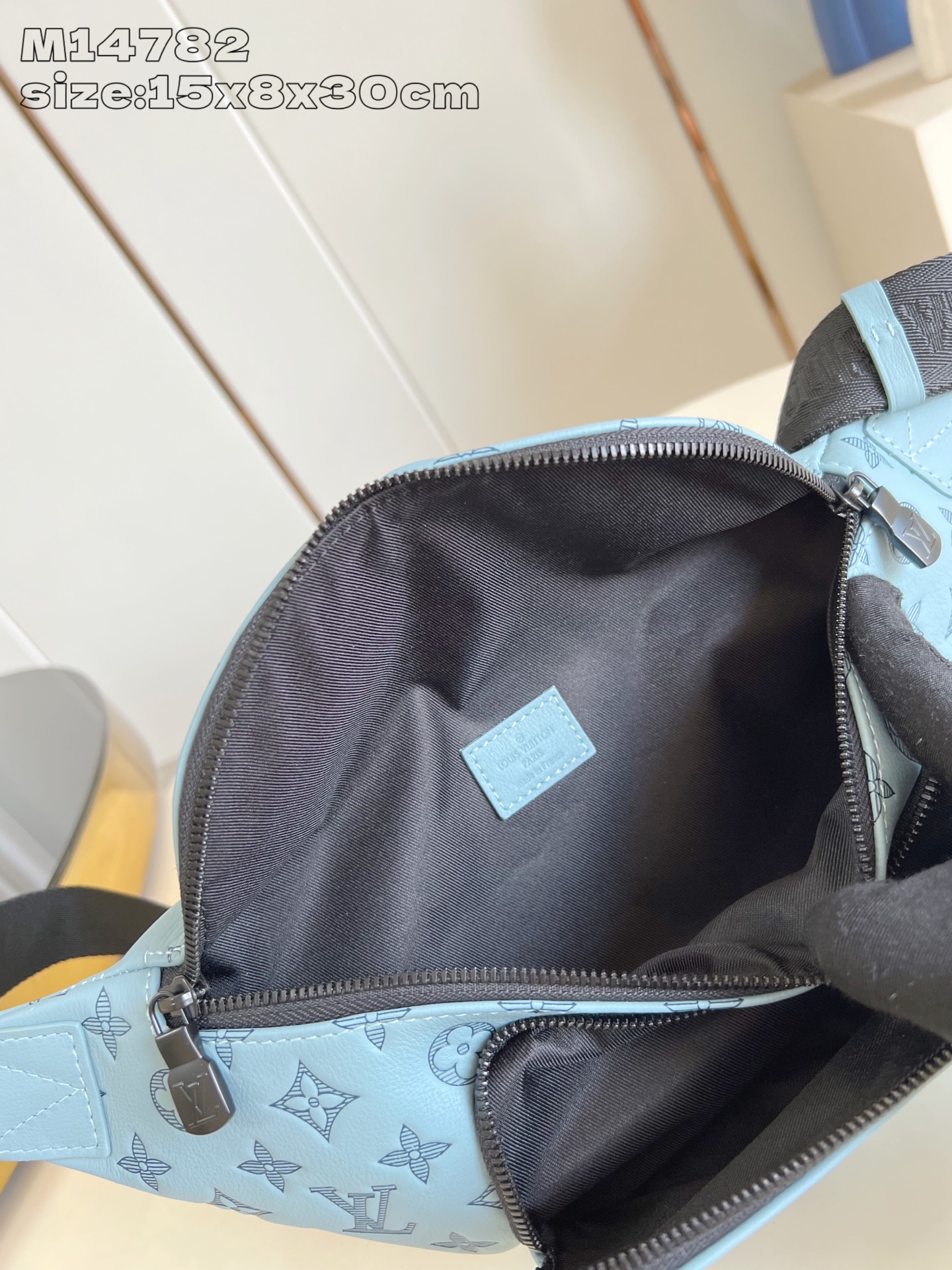 Bagsaaa LV M14782 Rush Bumbag blue - 30 x 15 x 8 cm