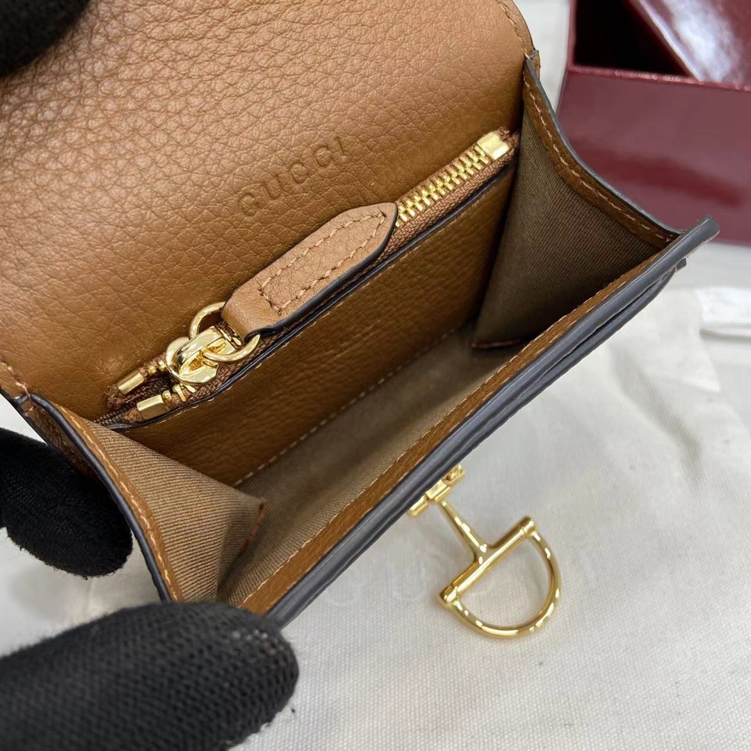 Bagsaaa Gvc*1 Softbit card case 828148 brown - 10.5cm