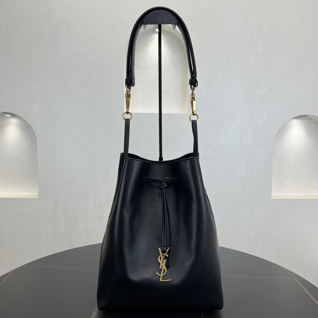 Bagsaaa Y51 Paris VII pochon in lambskin black 804302 - 24 X 30 X 12 CM