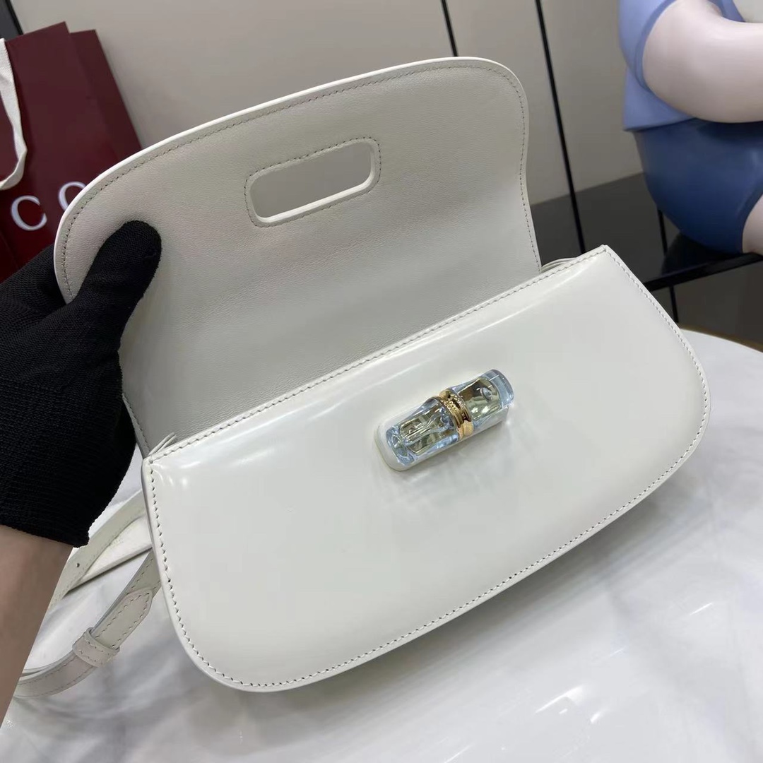 Bagsaaa Gvc*1 Bamboo Diva medium bag 827750 white - 27cm