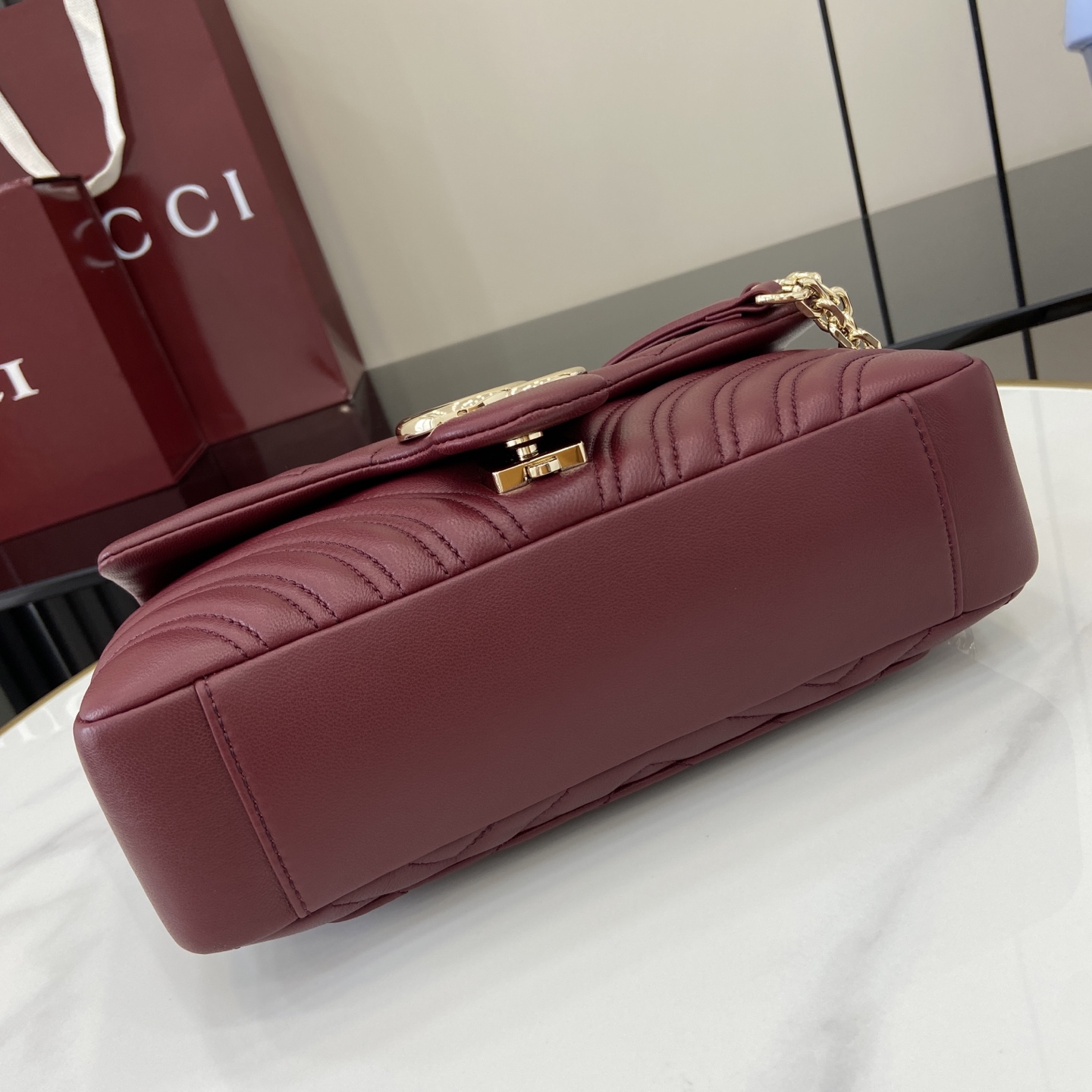 Bagsaaa Gvc*1 GG Marmont medium shoulder bag 837267 Rosso Ancora red - 26cm