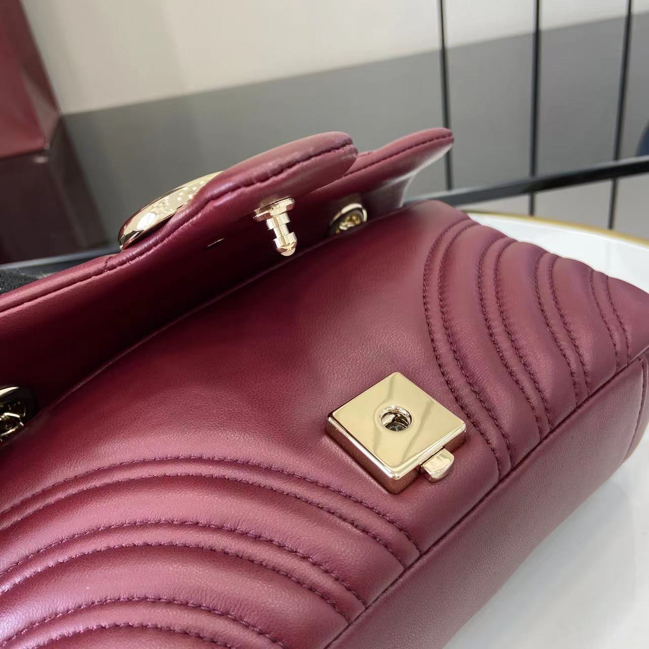 Bagsaaa Gvc*1 GG Marmont small shoulder bag 837280 red - 22cm
