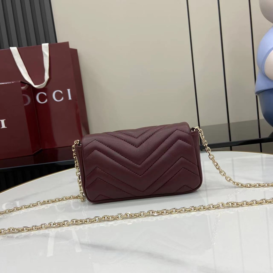 Bagsaaa Gvc*1 GG Marmont mini shoulder bag 841290 red - 17cm