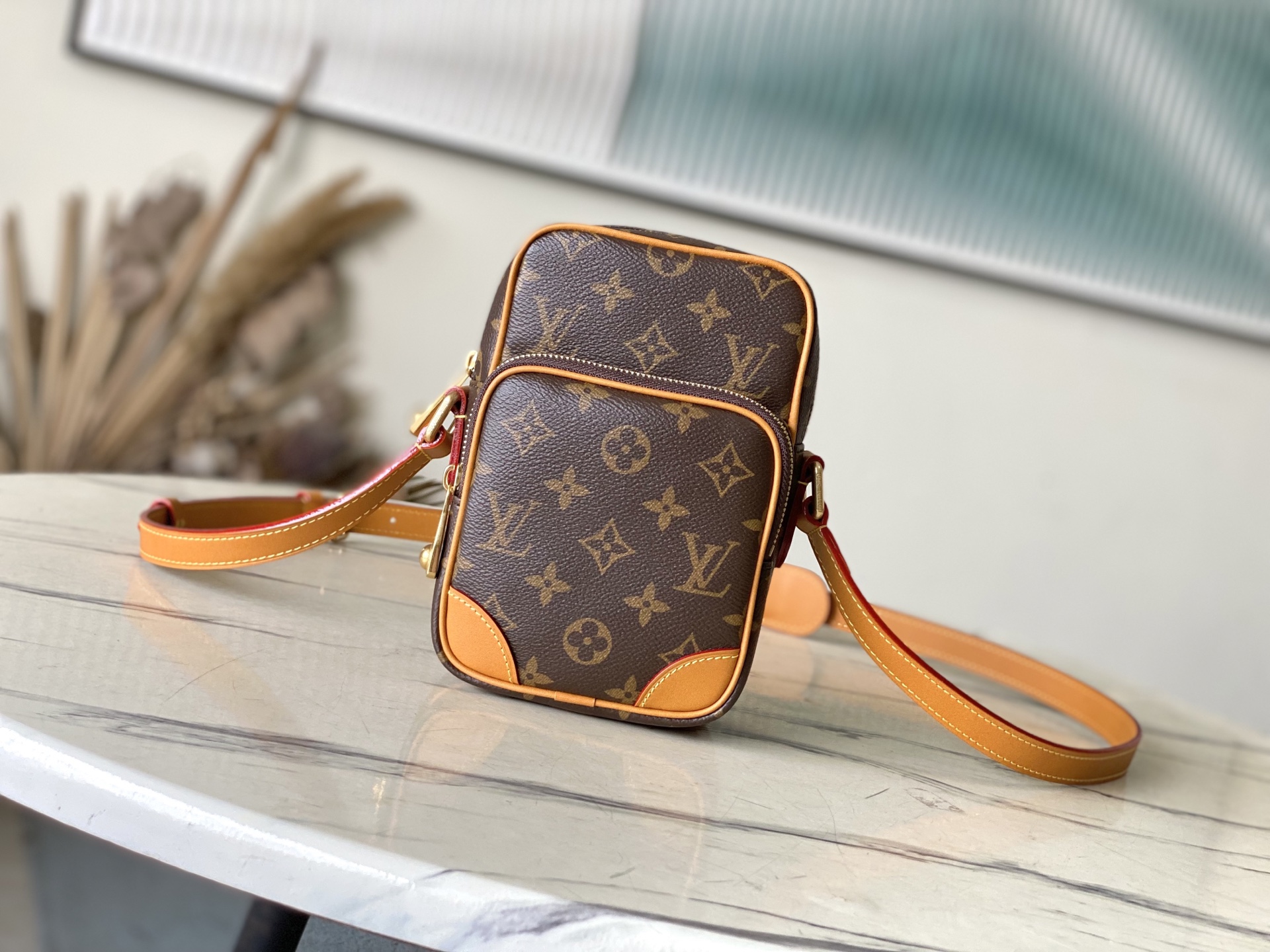Bagsaaa LV M14014 Amazone cross-body bag - 20cm