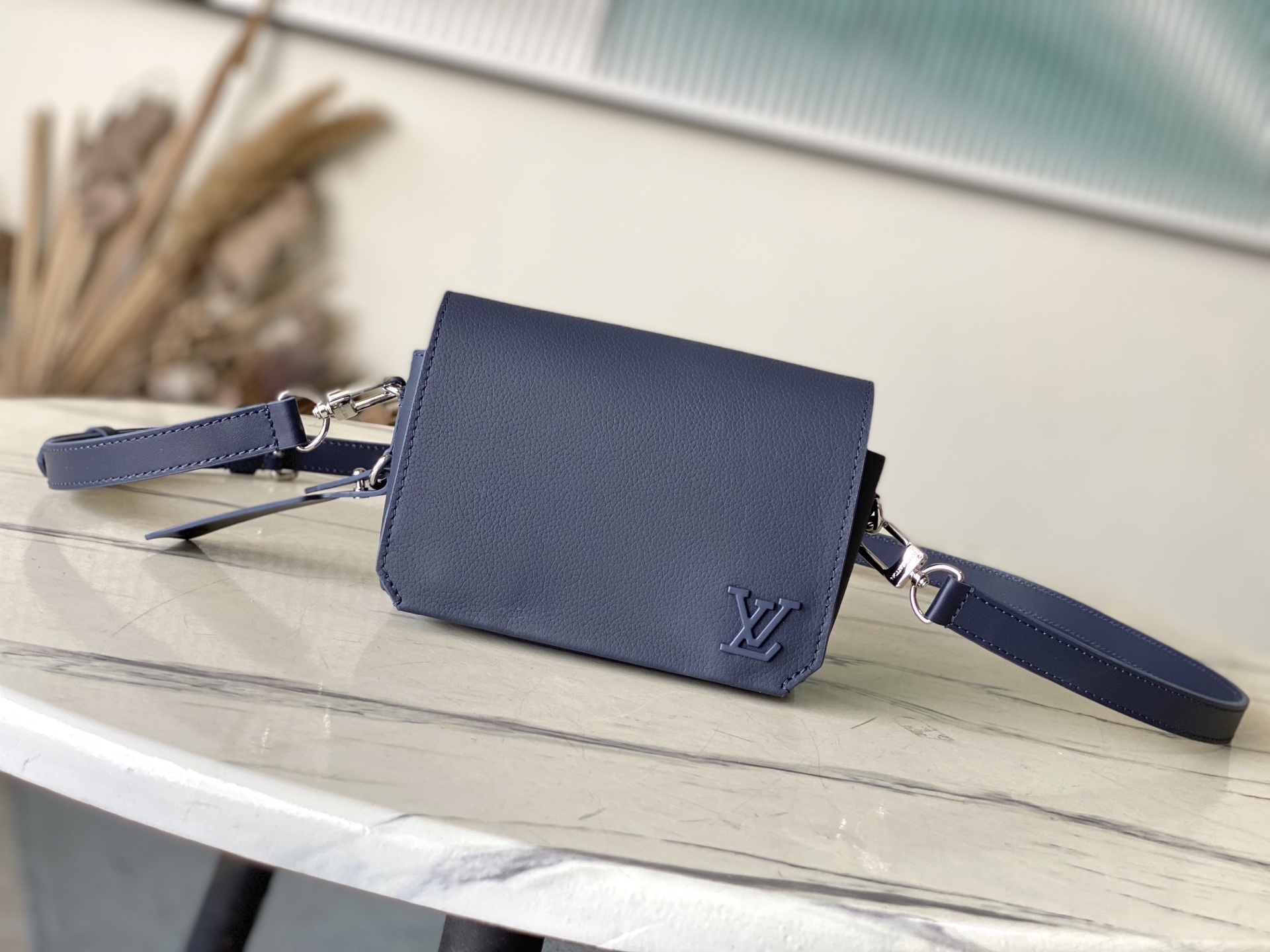 Bagsaaa LV M83320 Fastline Wearable Wallet Dark Blue - 17.3cm