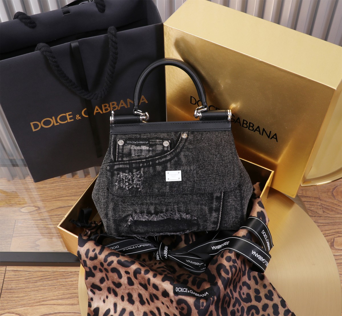 Bagsaaa Dolce & Gabbana Denim Sicily Mini Bag - 20cm