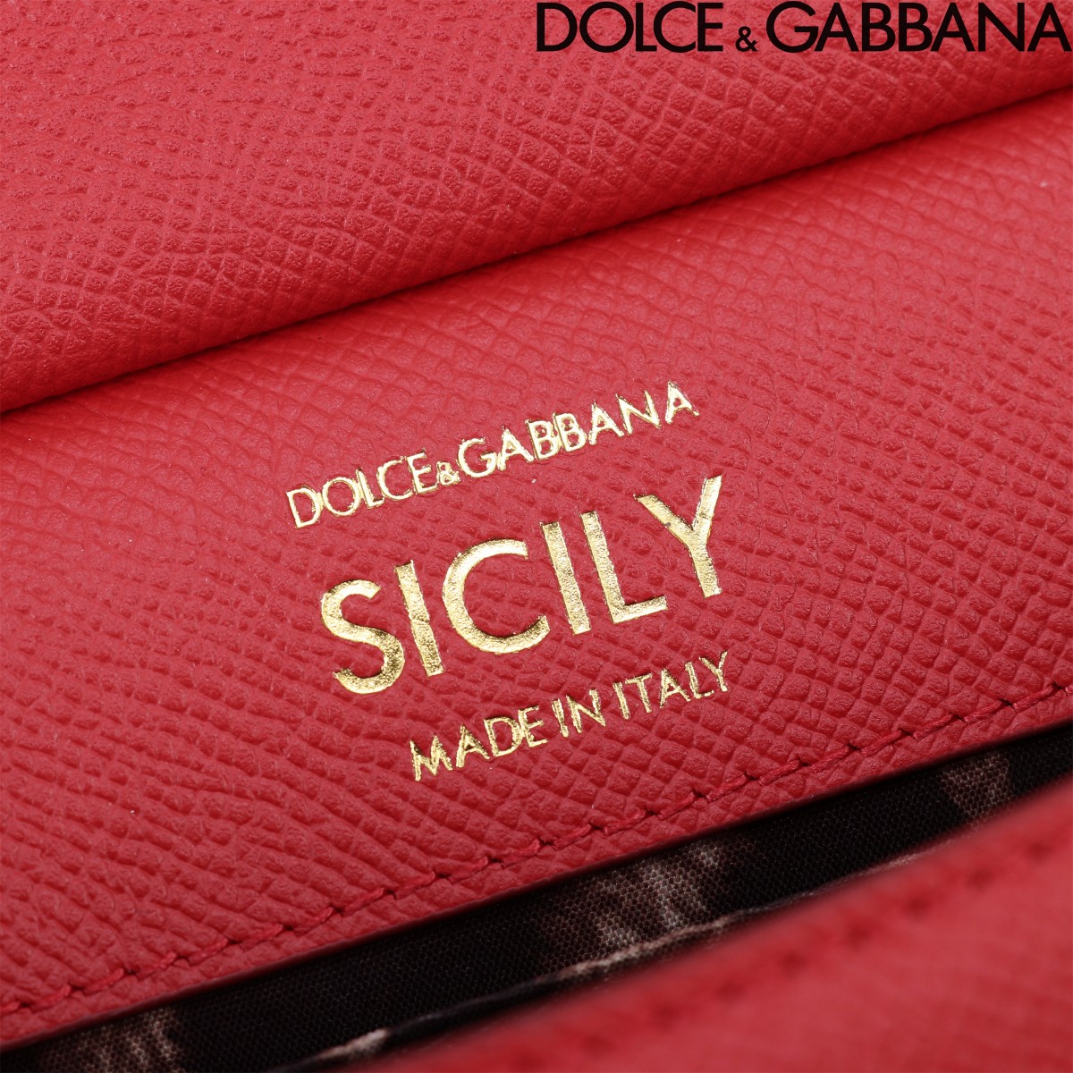Bagsaaa Dolce & Gabbana Small Sicily handbag red - 19cm