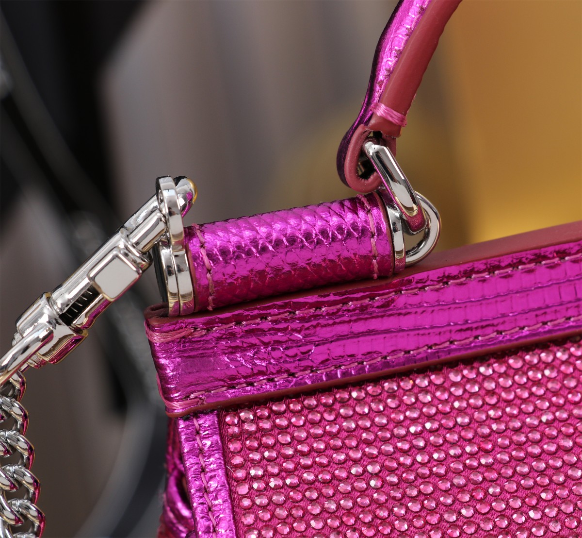 Bagsaaa Dolce & Gabbana mini Sicily satin top-handle bag pink - 16cm
