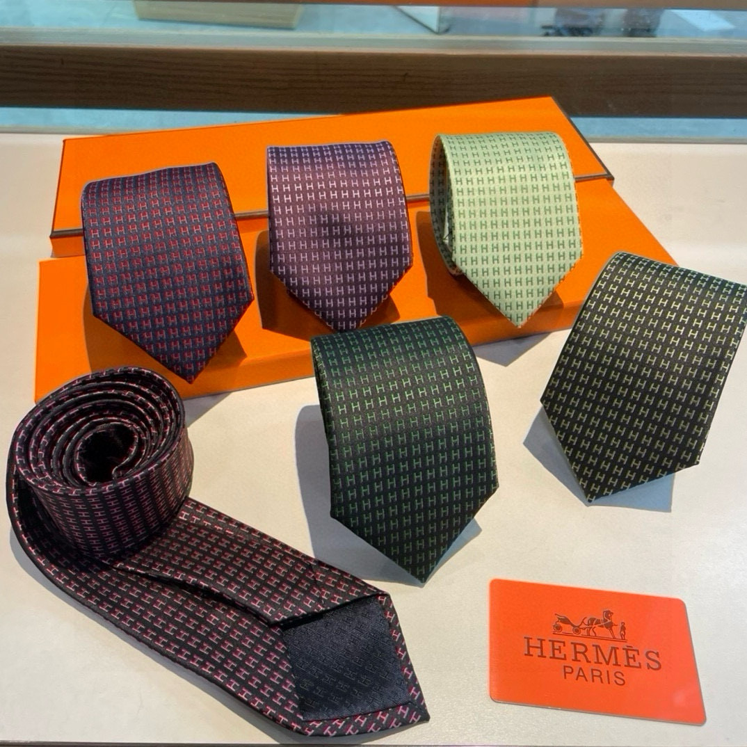 Bagsaaa H**me5 Tie 02