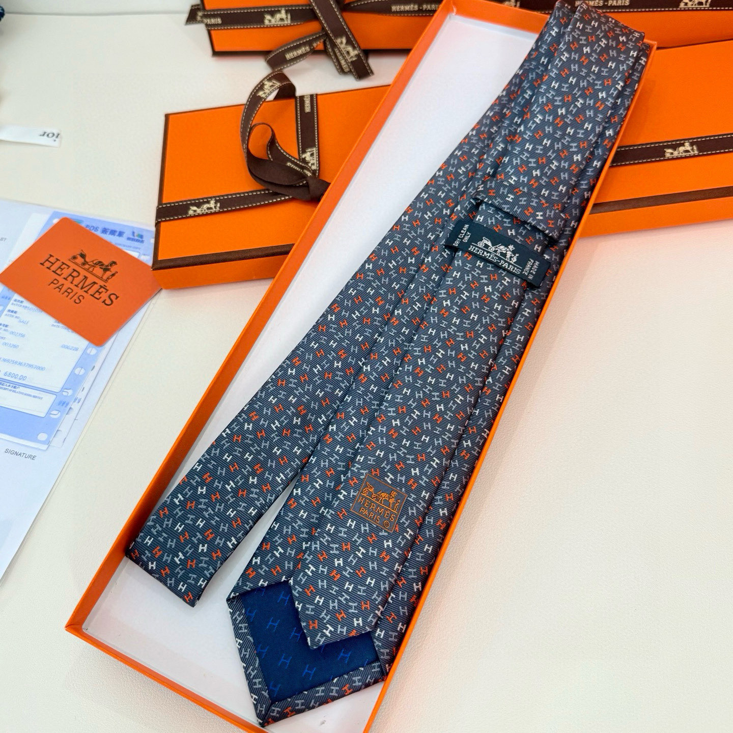 Bagsaaa H**me5 Tie 03