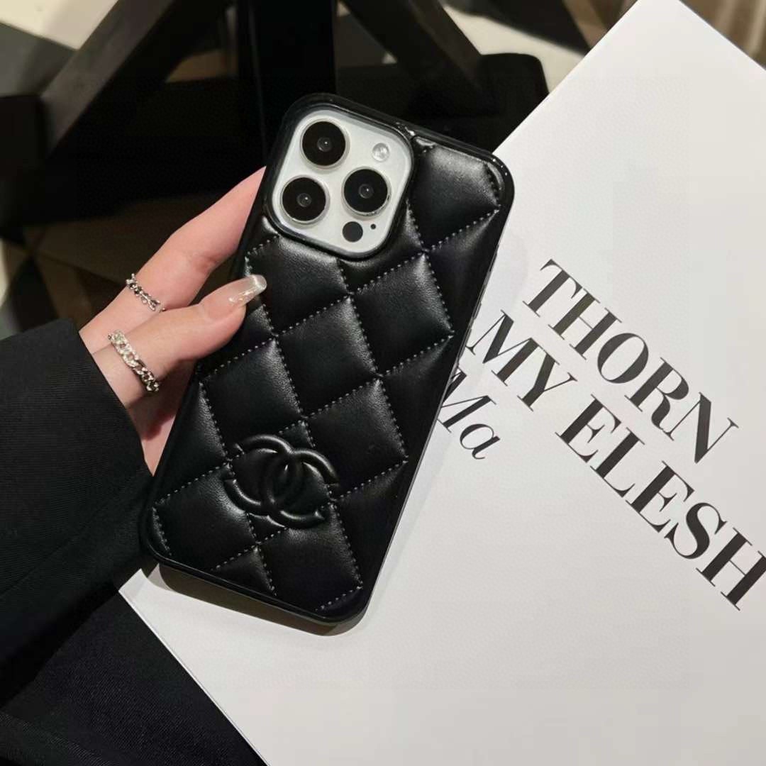 Bagsaaa Ch**el Phonecase 01