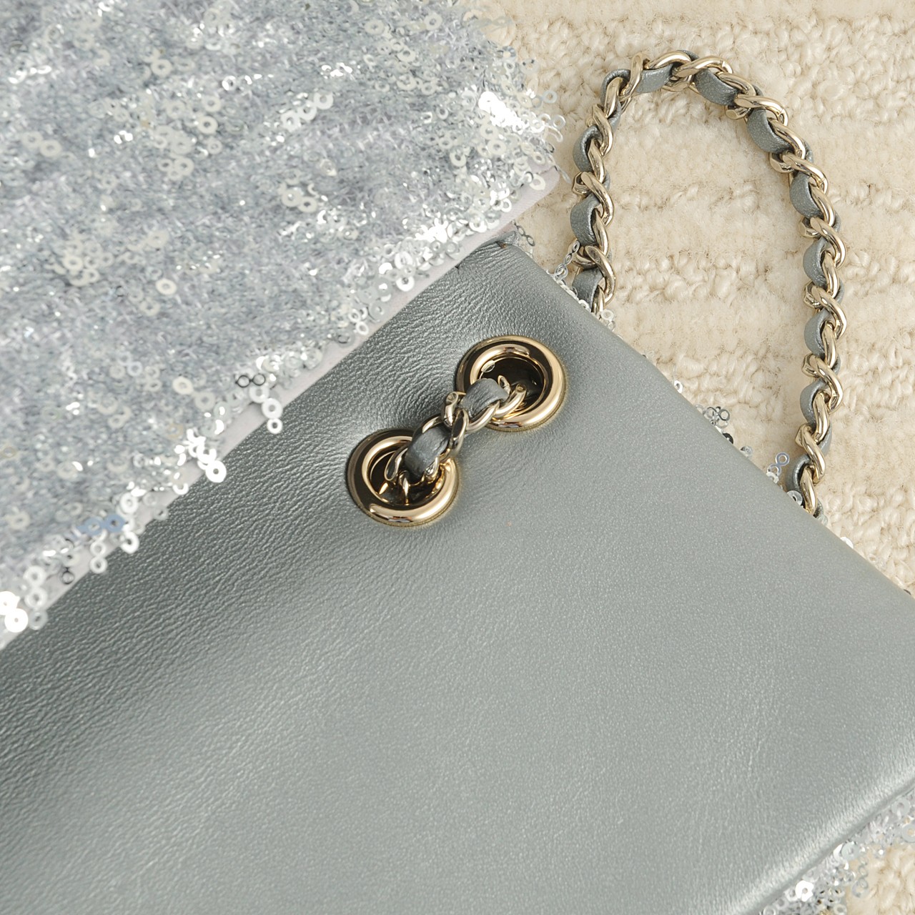 Bagsaaa Ch**el Flap Bag Silver Sequins AS4561 - 21cm