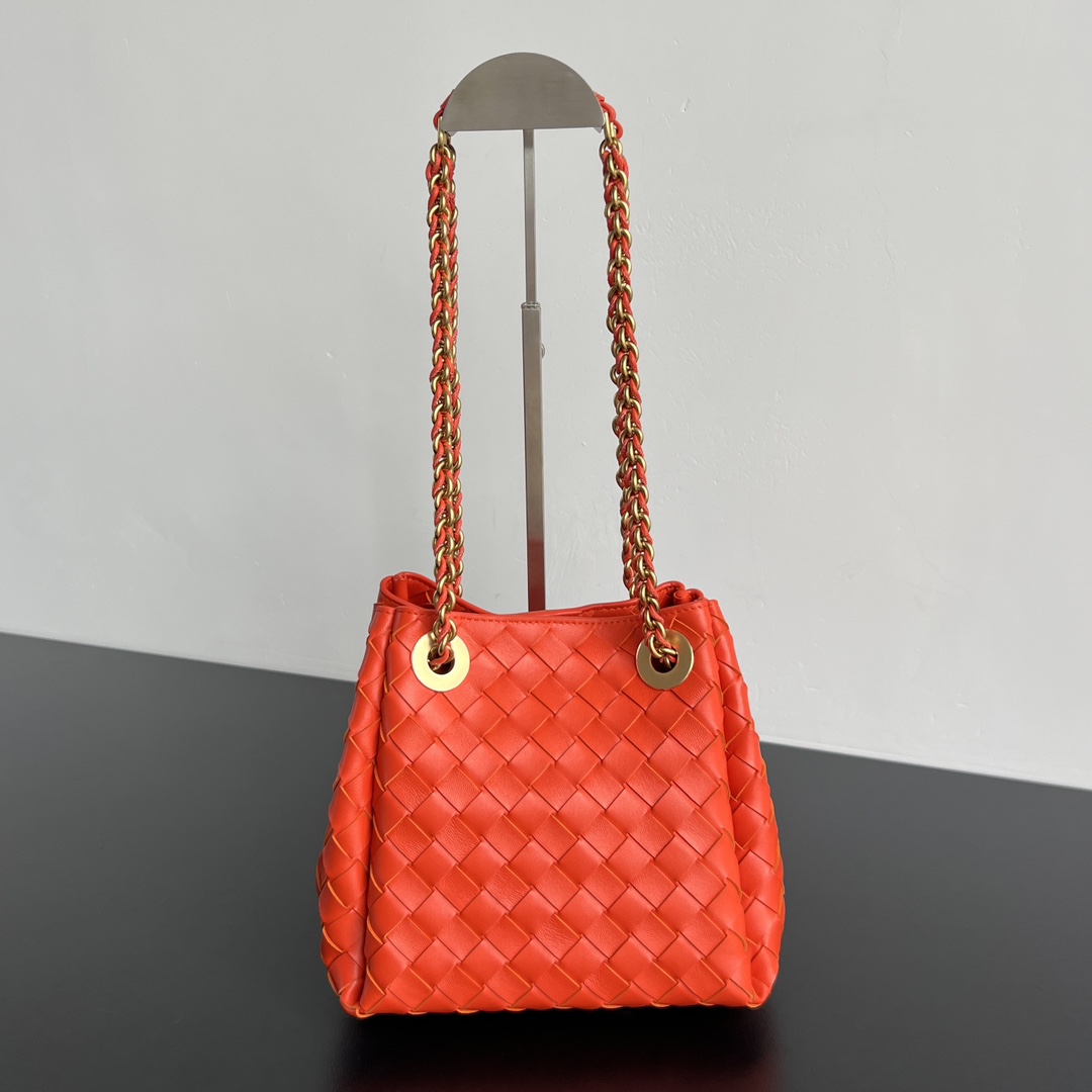 Bagsaaa B0tt*ga Ven*ta Small Parachute Chain 817175 orange - 20cm