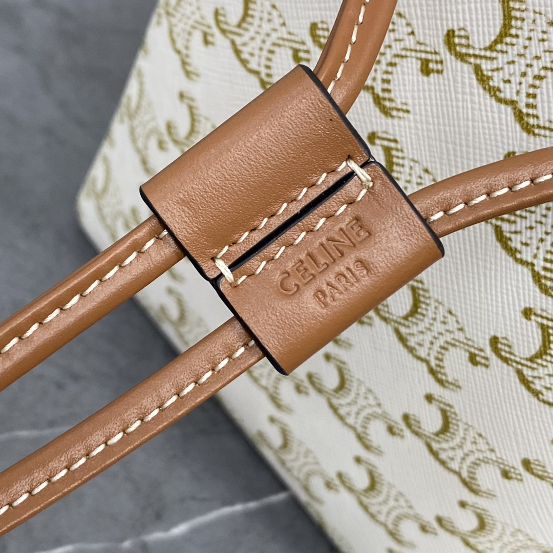 Bagsaaa Ce1i*e Micro Sailor In Triomphe Canvas And Calfskin White/Tan - 13 x 18 x 11 CM