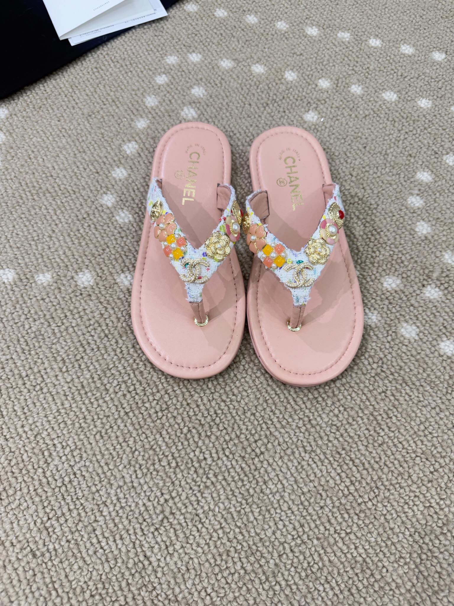 Bagsaaa Ch**el Thongs G46304 Light Pink