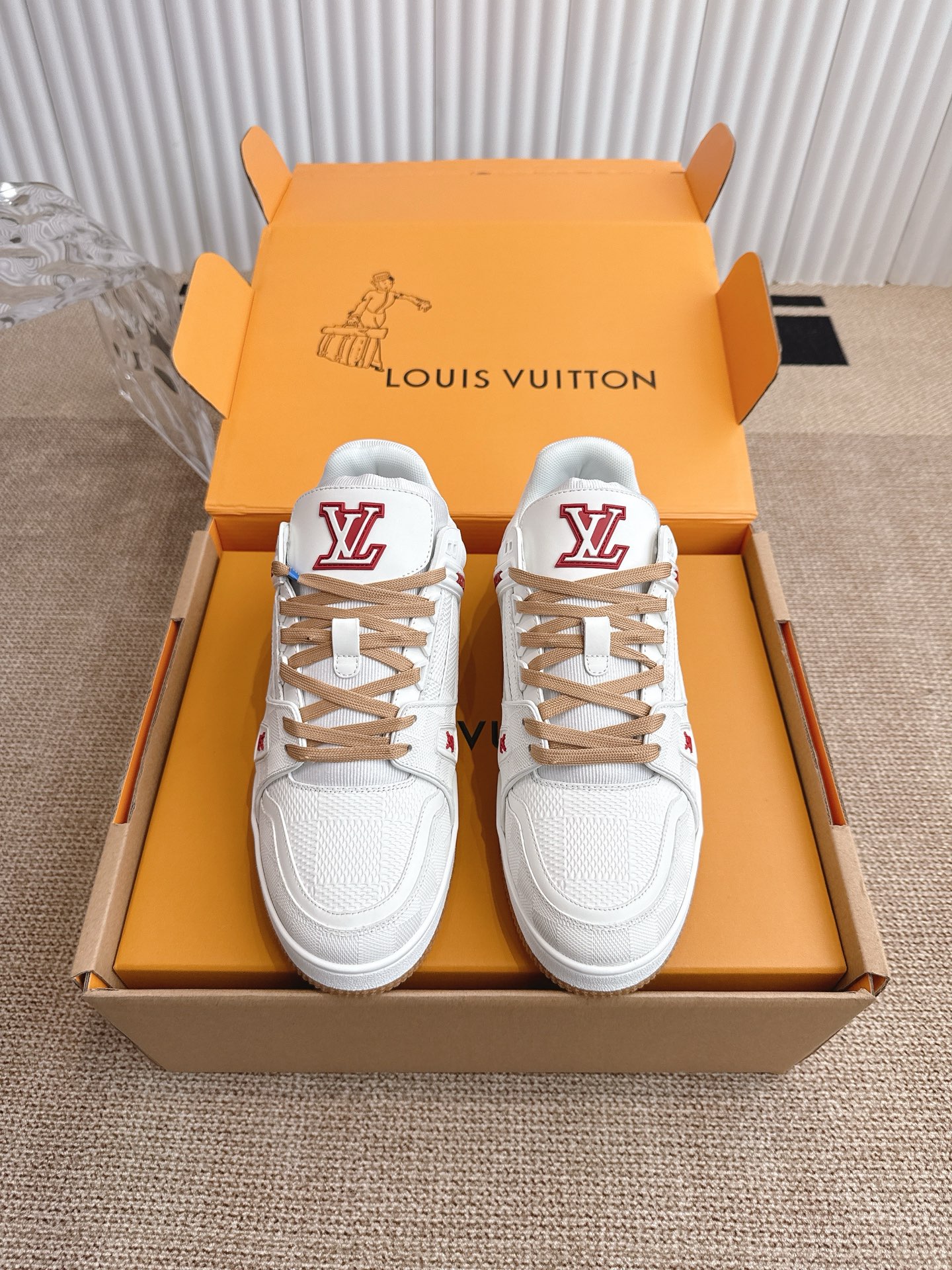 Bagsaaa LV Trainer Sneaker white