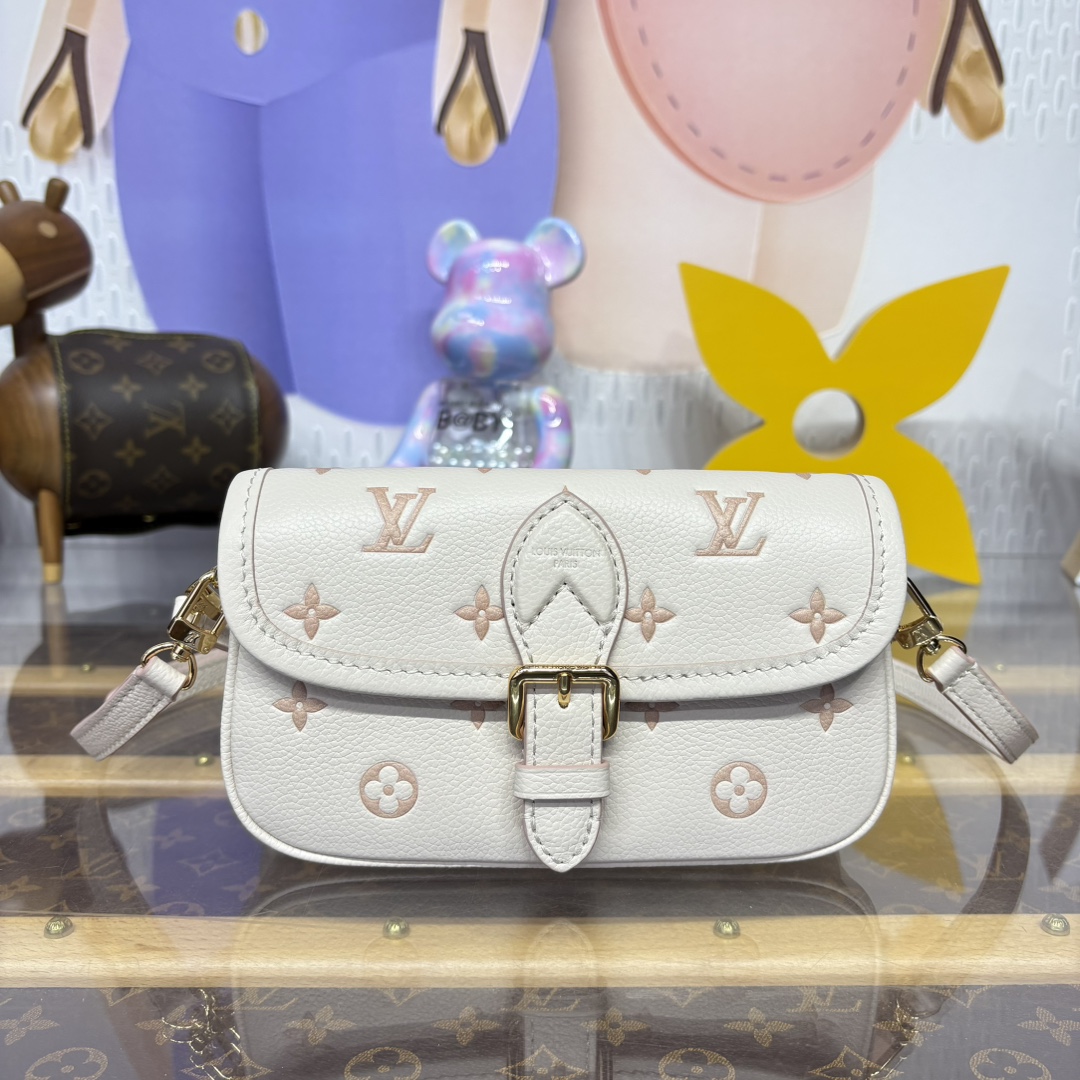 Bagsaaa LV M13642 Nano Diane Bag Bicolor Eden - 19cm