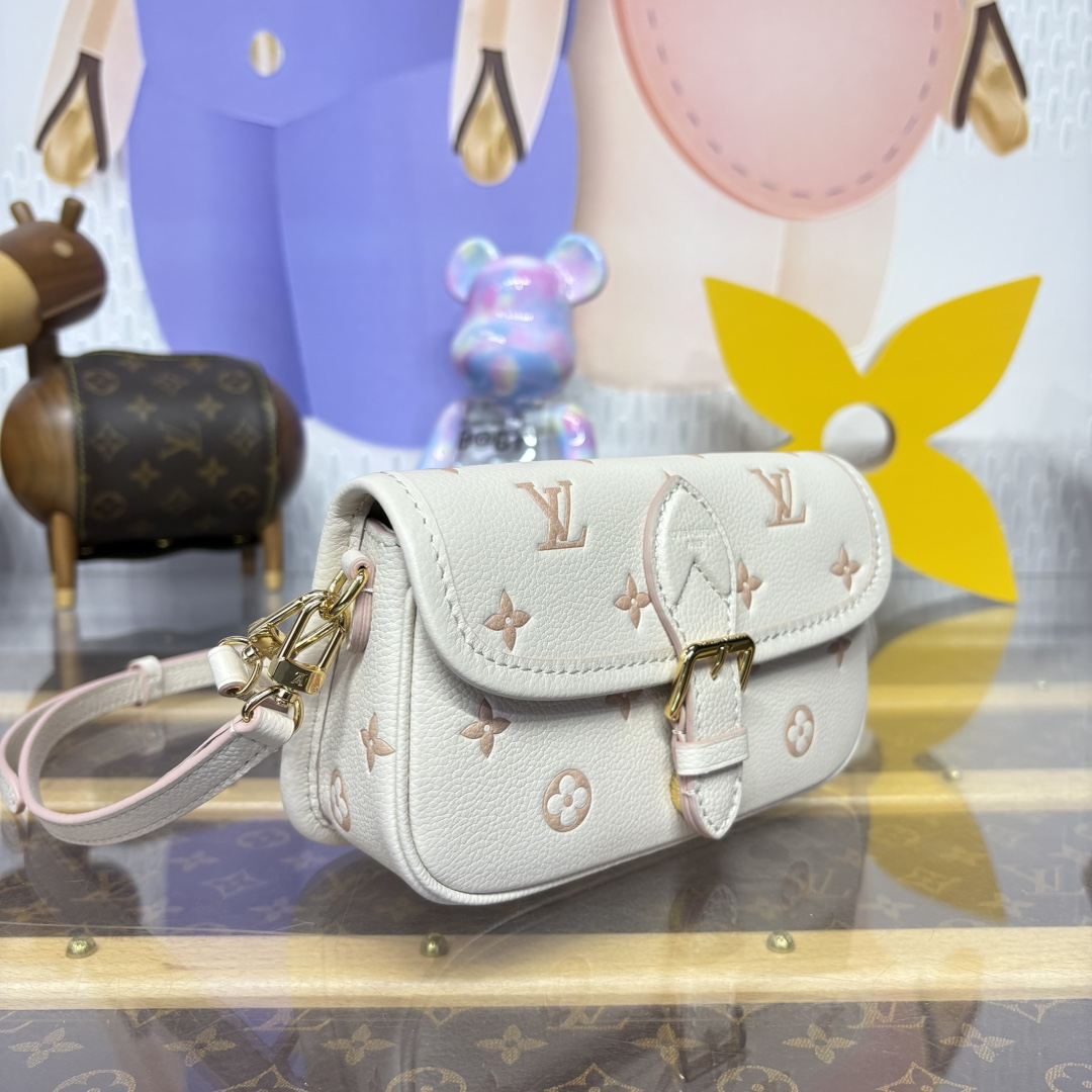 Bagsaaa LV M13642 Nano Diane Bag Bicolor Eden - 19cm
