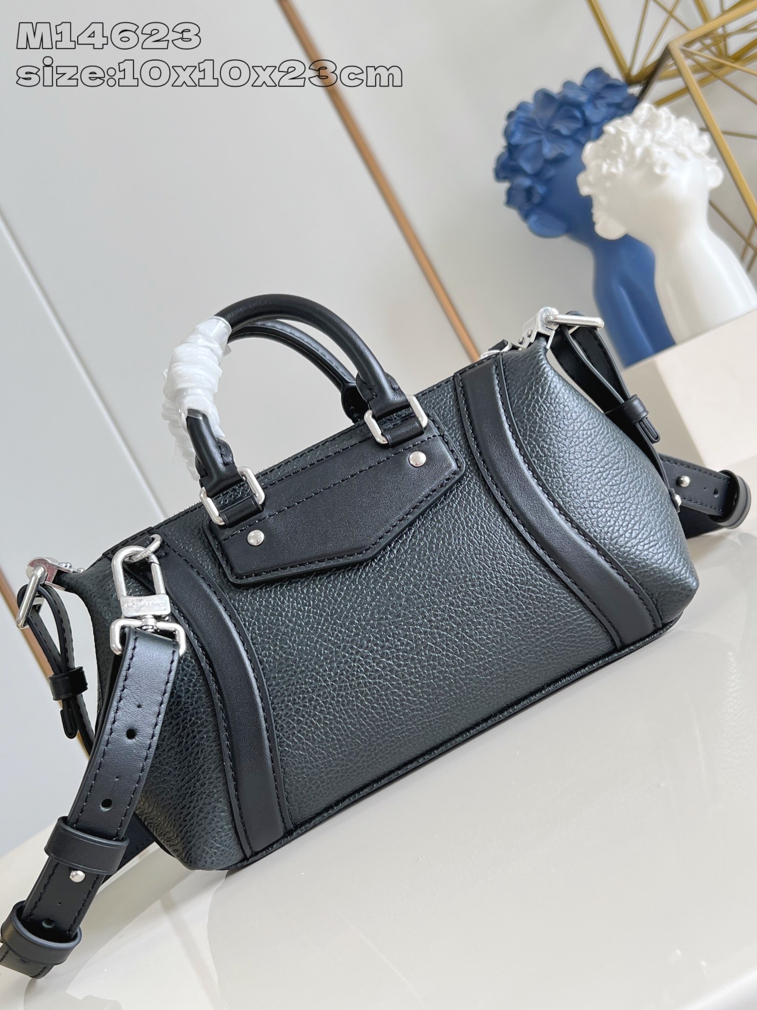 Bagsaaa M14623 SS25 Collection Nano LV Biker Black - 23 x 10 x 10 cm