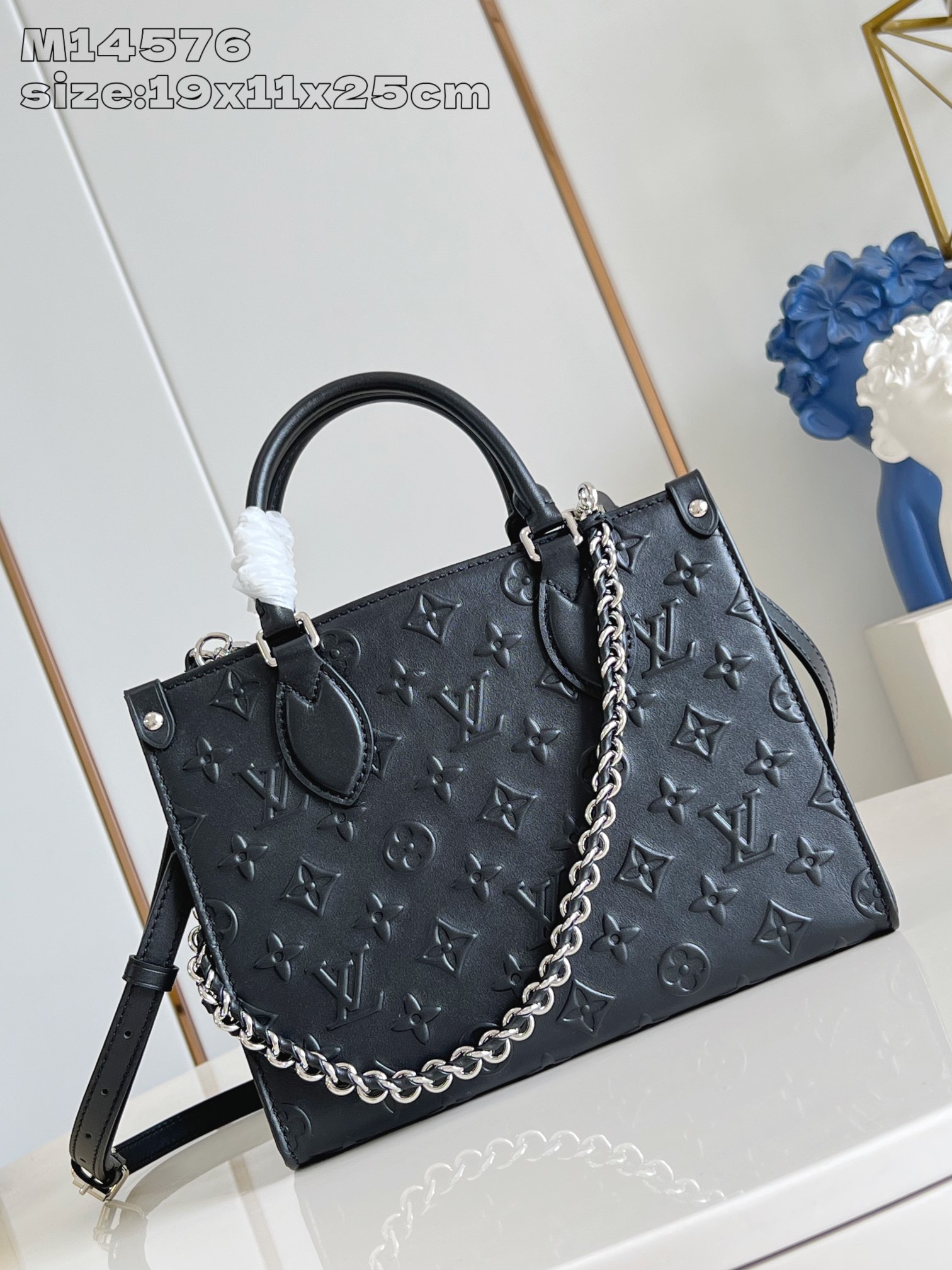 Bagsaaa LV M14576 SS25 Collection OnTheGo PM Black - 25cm