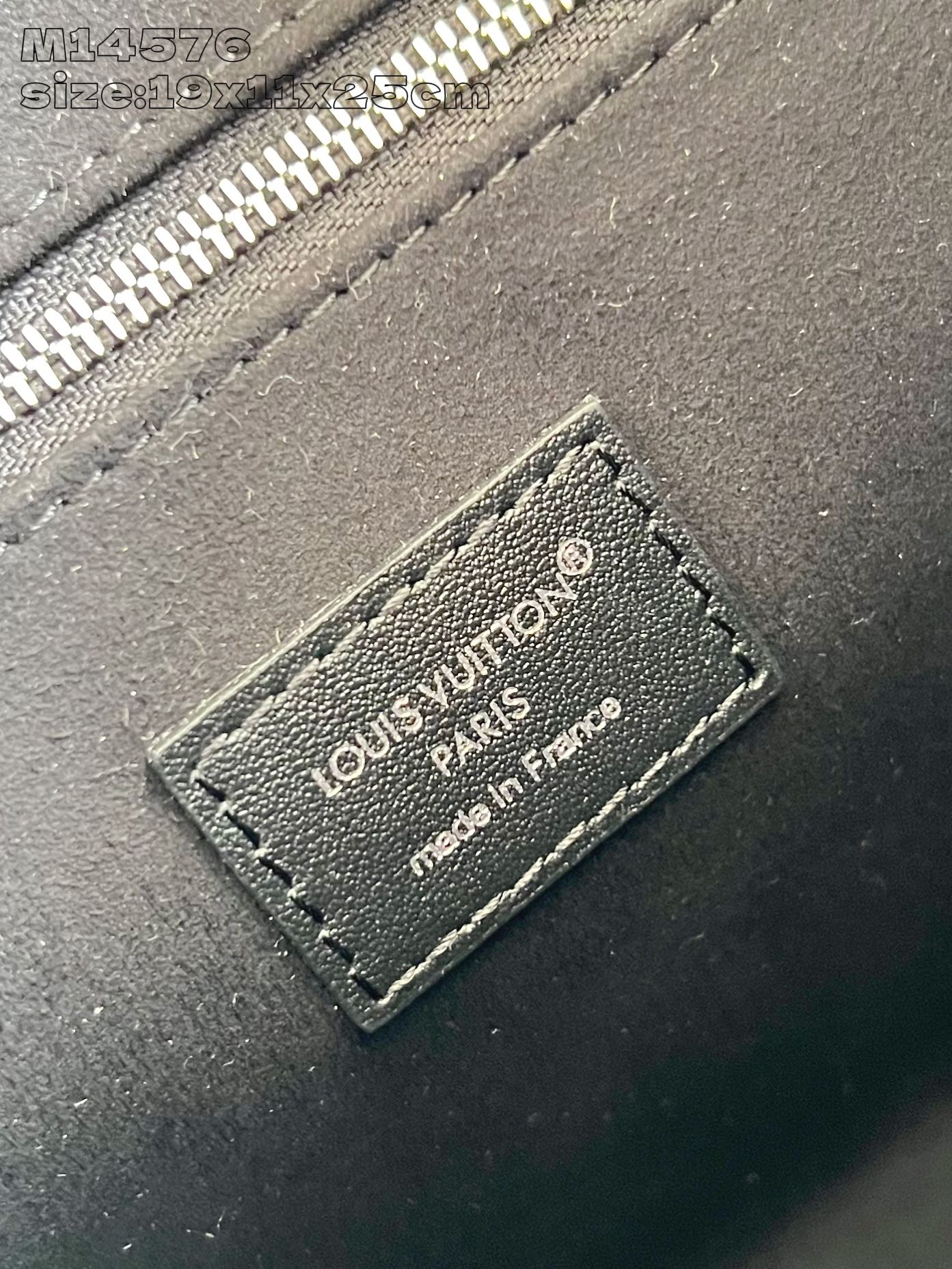 Bagsaaa LV M14576 SS25 Collection OnTheGo PM Black - 25cm