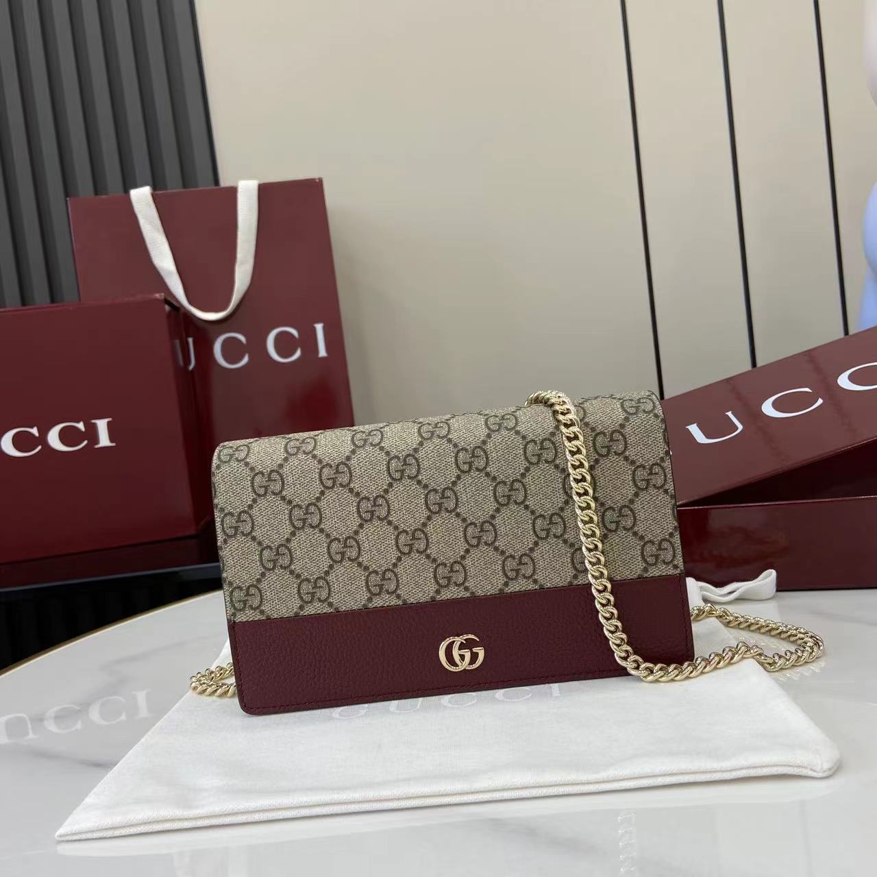 Bagsaaa Gvc*1 GG Marmont bi-color wallet on chain 497985 red & beige - 20cm