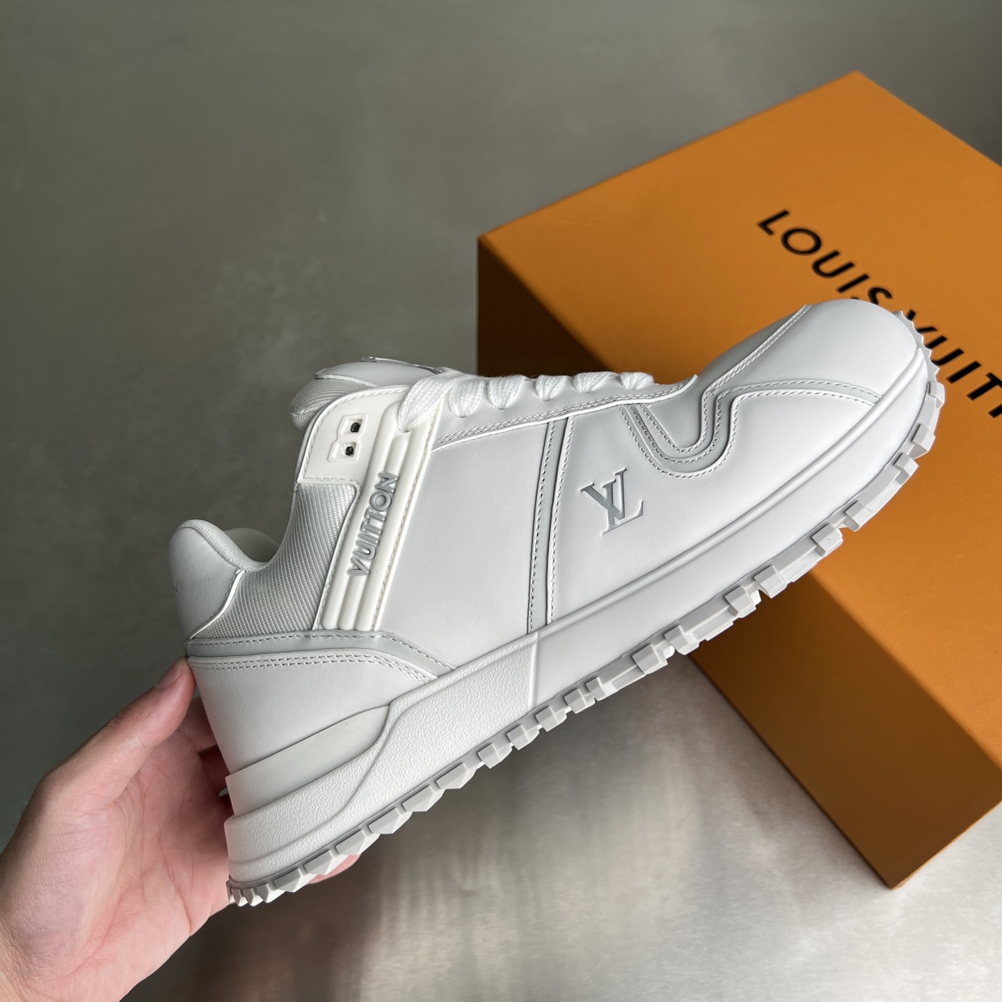Bagsaaa LV Run Away Maxi Sneaker White